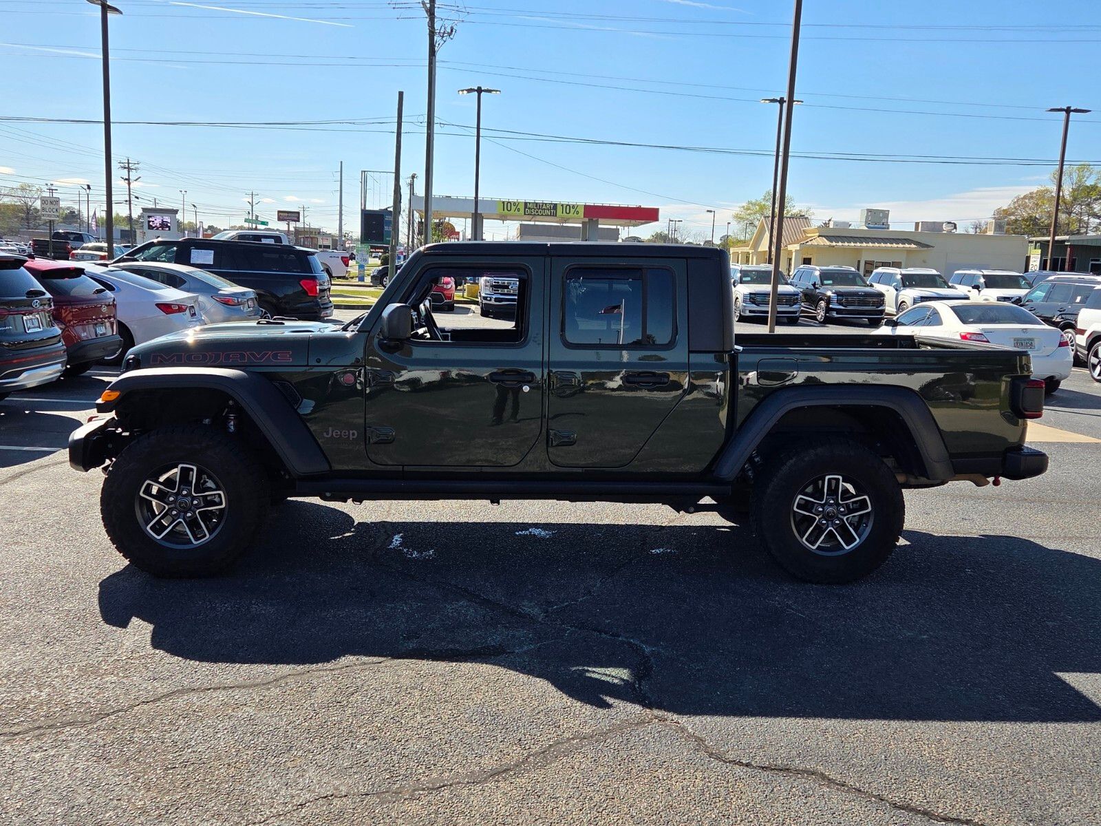Used 2024 Sarge Green Clearcoat Jeep Mojave image 4