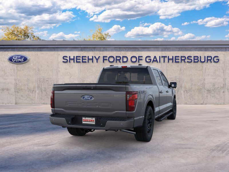 New 2026 Carbonized Gray Metallic Ford XLT image 8