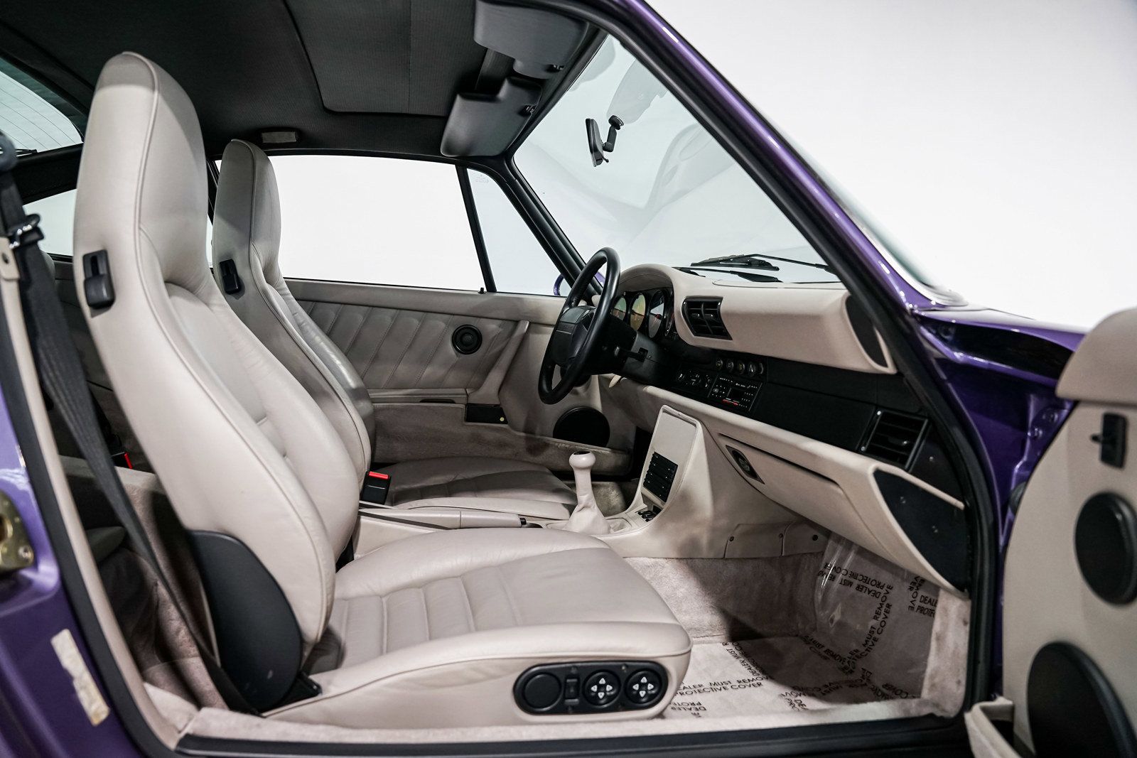 1991 Porsche 911 Turbo — photo 30