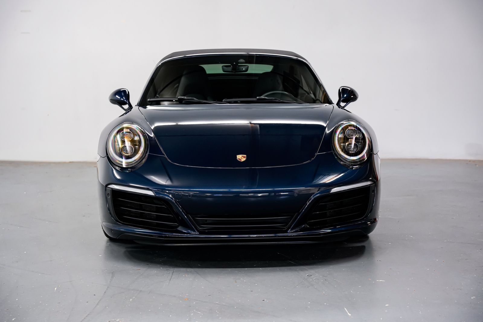 2017 Porsche 911 Carrera — photo 4