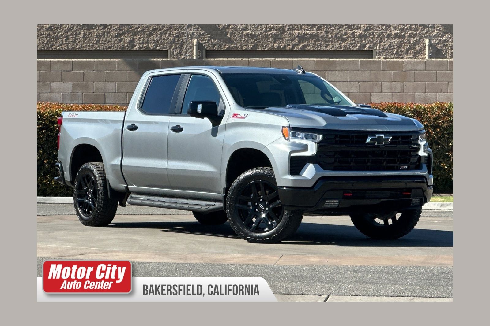 Sterling Gray Metallic 2026 Chevrolet Silverado 1500 Pickup Truck Four-Wheel Drive Automatic