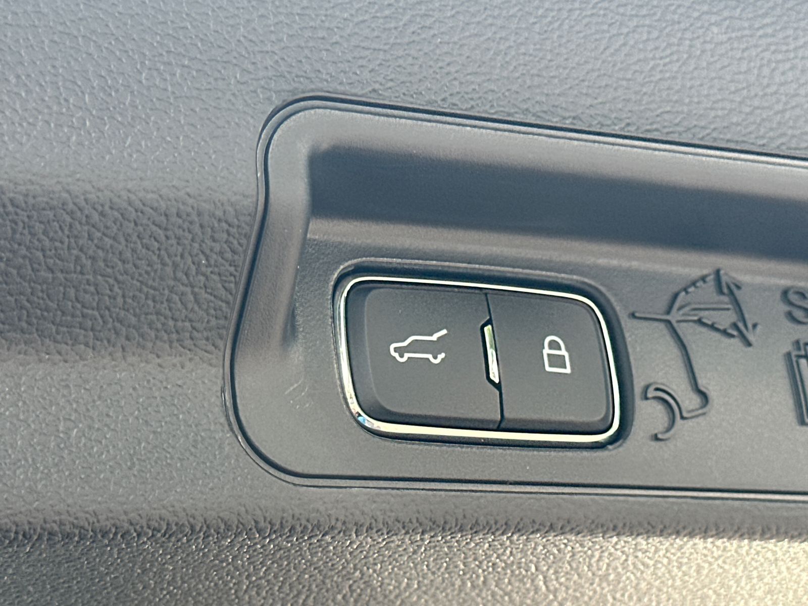 New 2026 Marsh Gray Ford Tremor® image 20