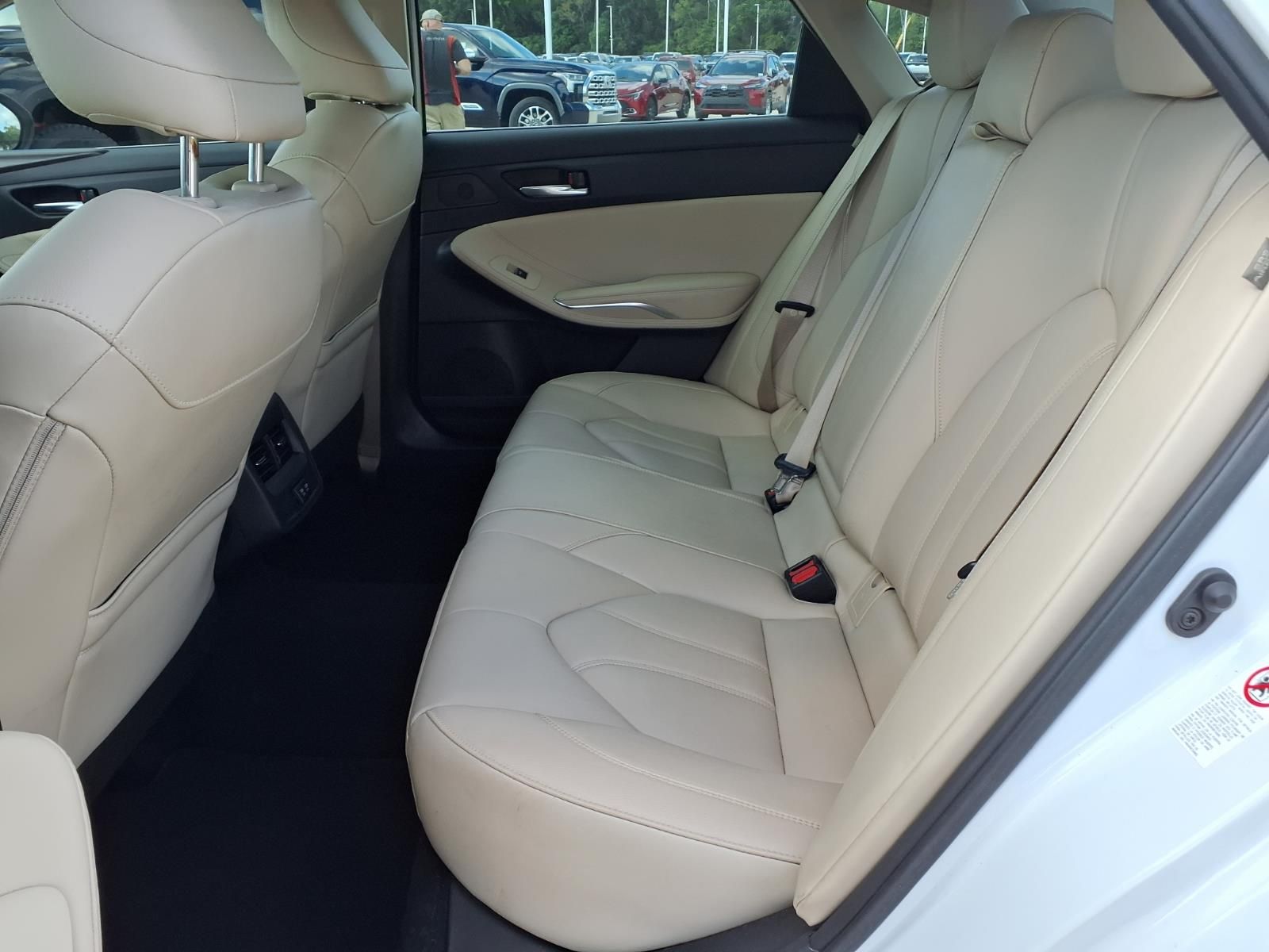 2019 Toyota Avalon XLE Beige at Community Toyota