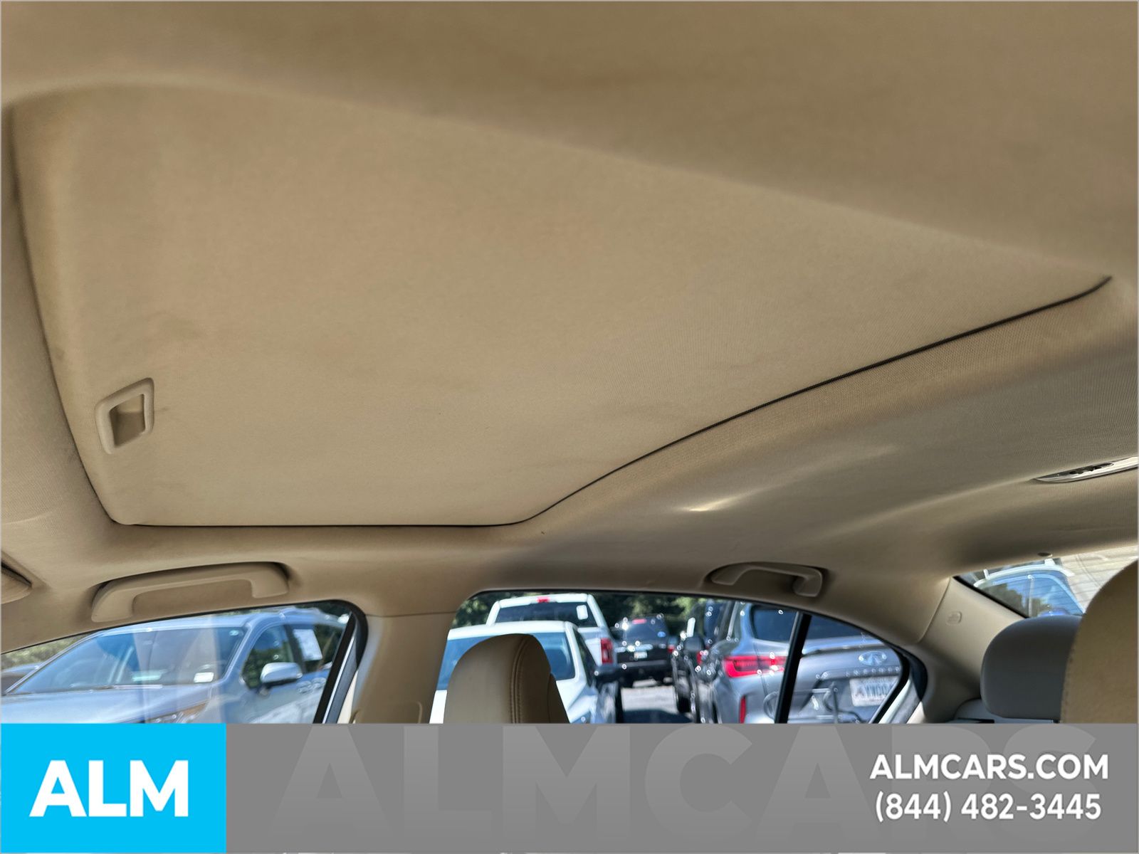 Used 2014 White Honda EX-L image 36