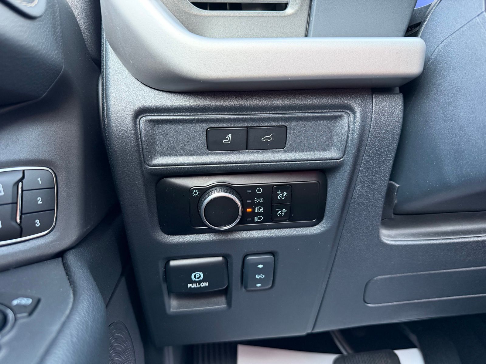 2024 Ford Expedition image 28