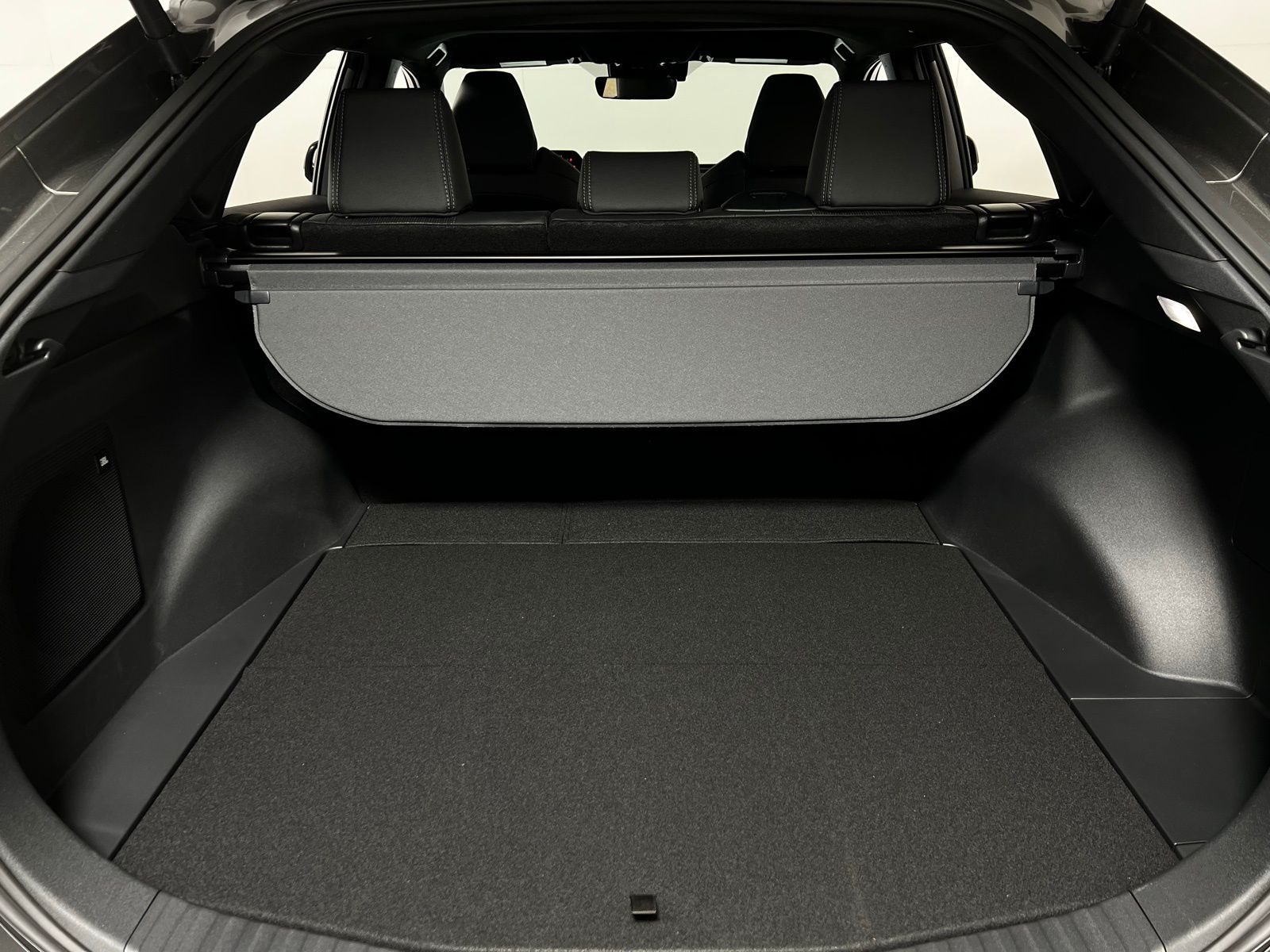 Thumbnail: 2026 Toyota bZ - 22