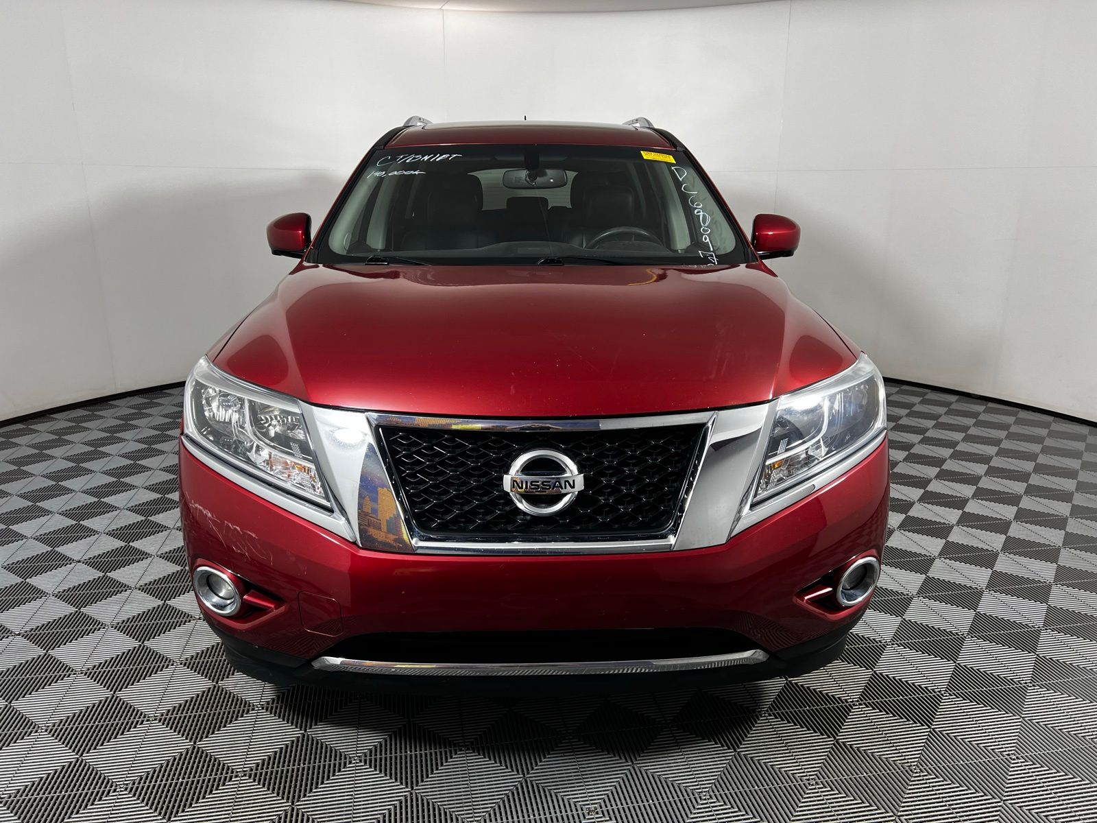 2013 Nissan Pathfinder Platinum 2