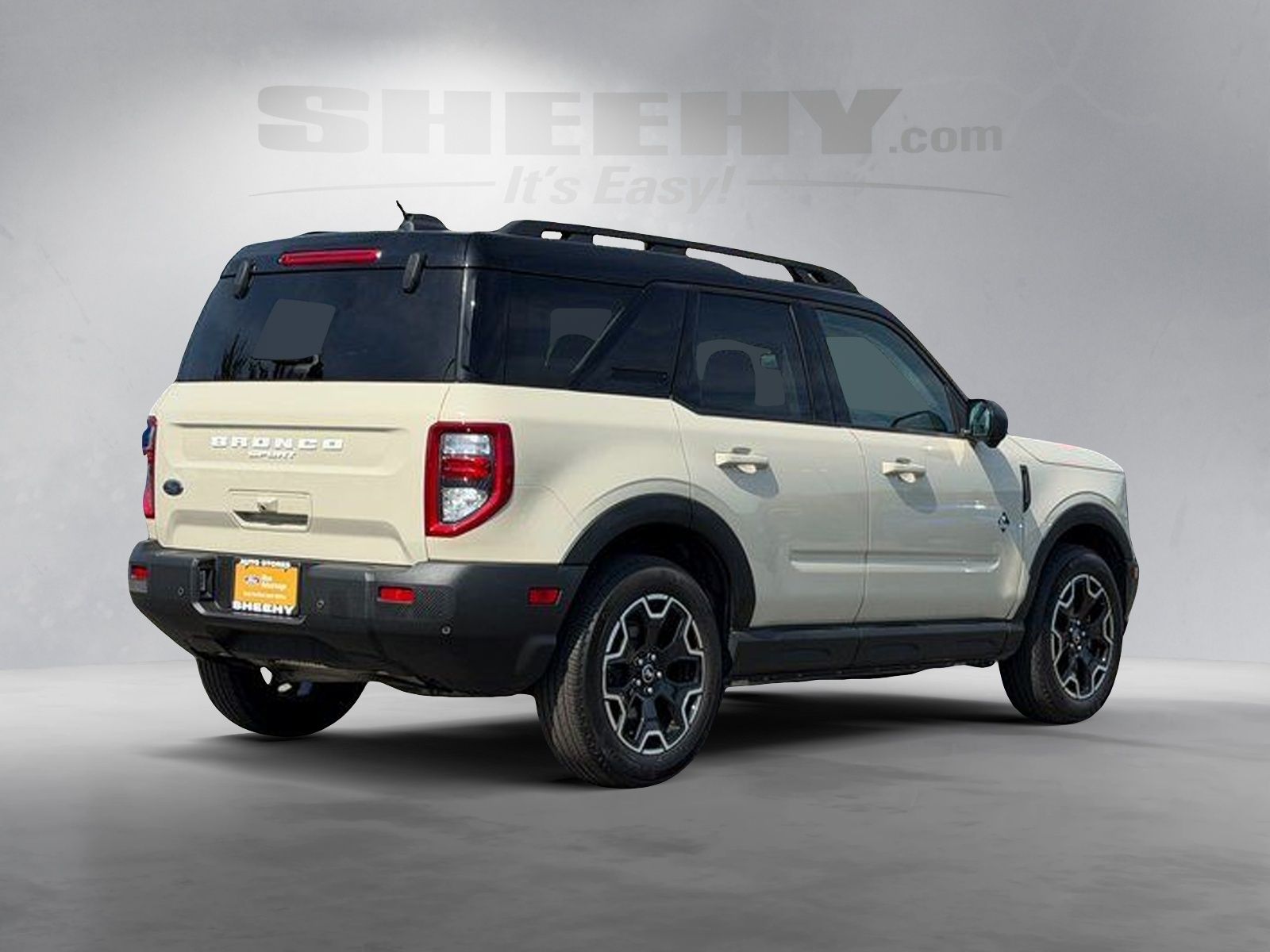 Certified Used 2025 Desert Sand Ford Outer Banks image 14