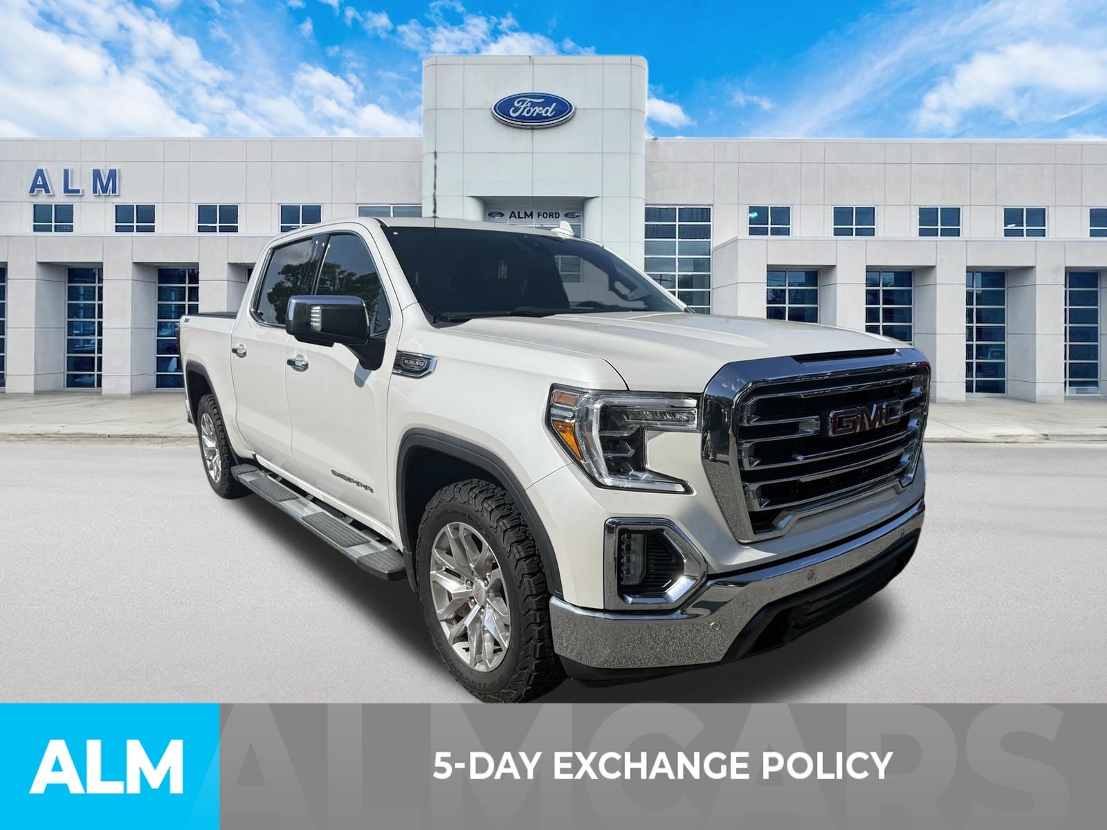 Used 2021 White GMC SLT image 3