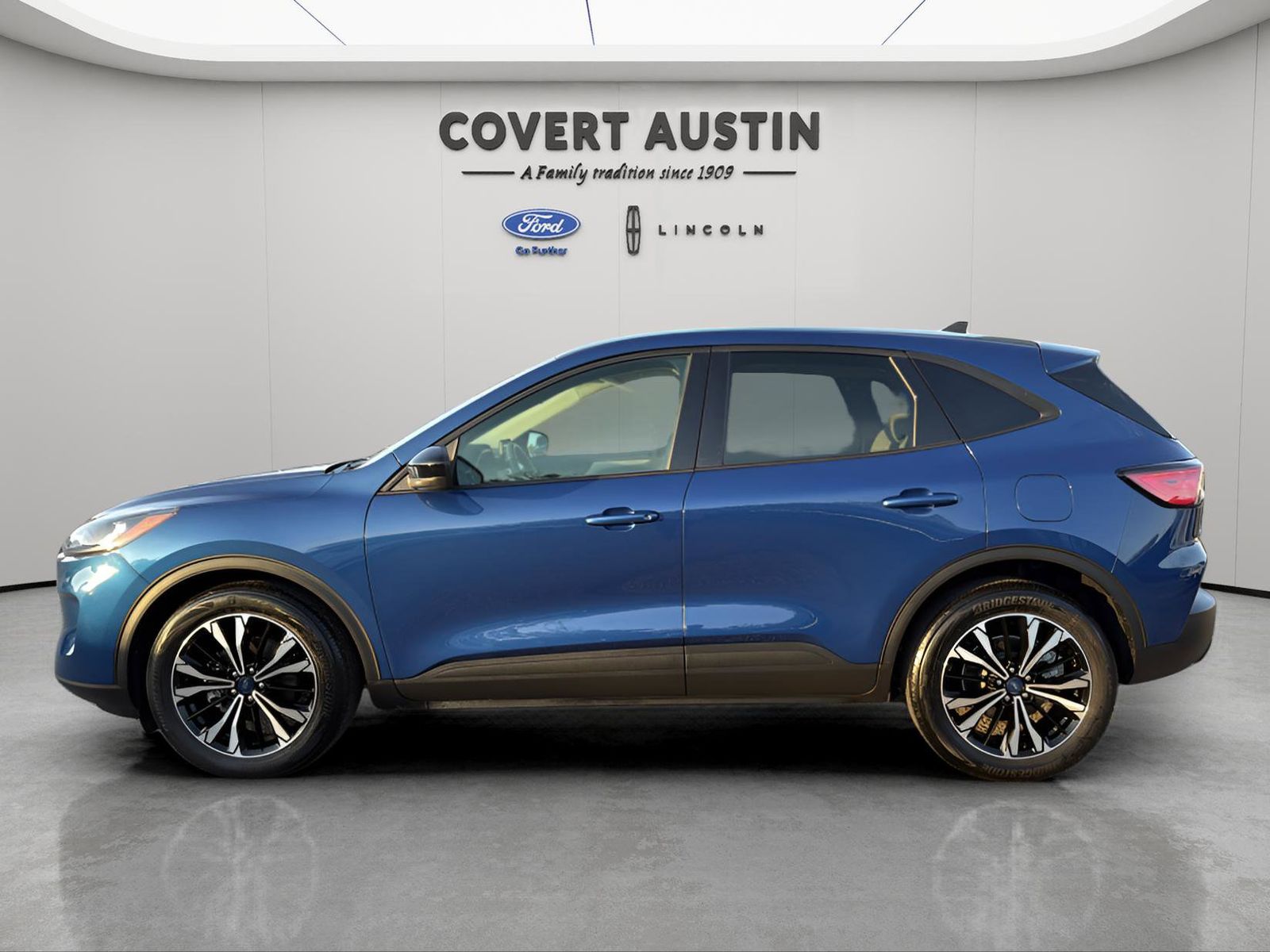 Used Car 2022 Ford Escape  Se For Sale Under $25,000 In Austin, Texas