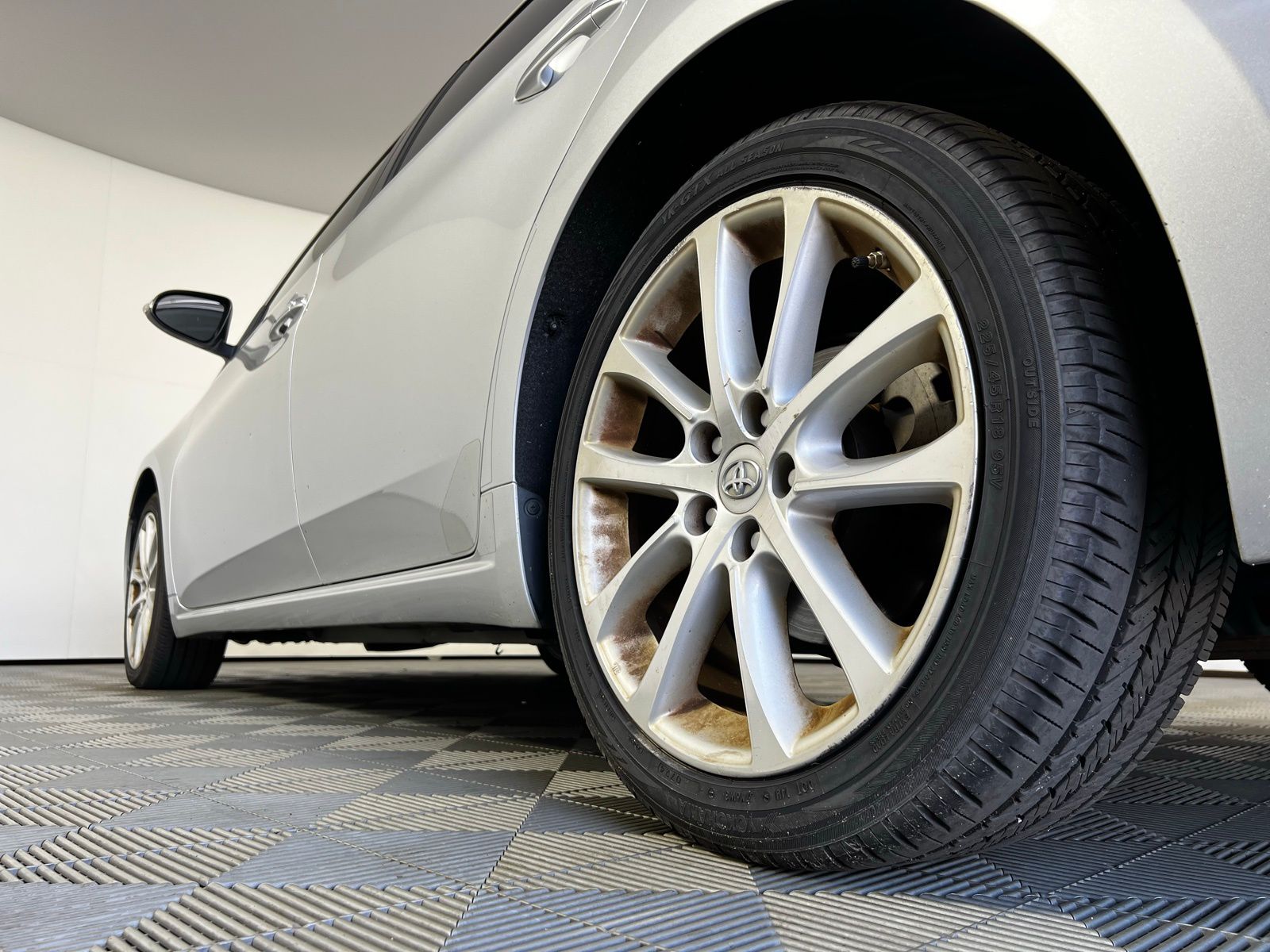 Thumbnail: 2013 Toyota Avalon - 11