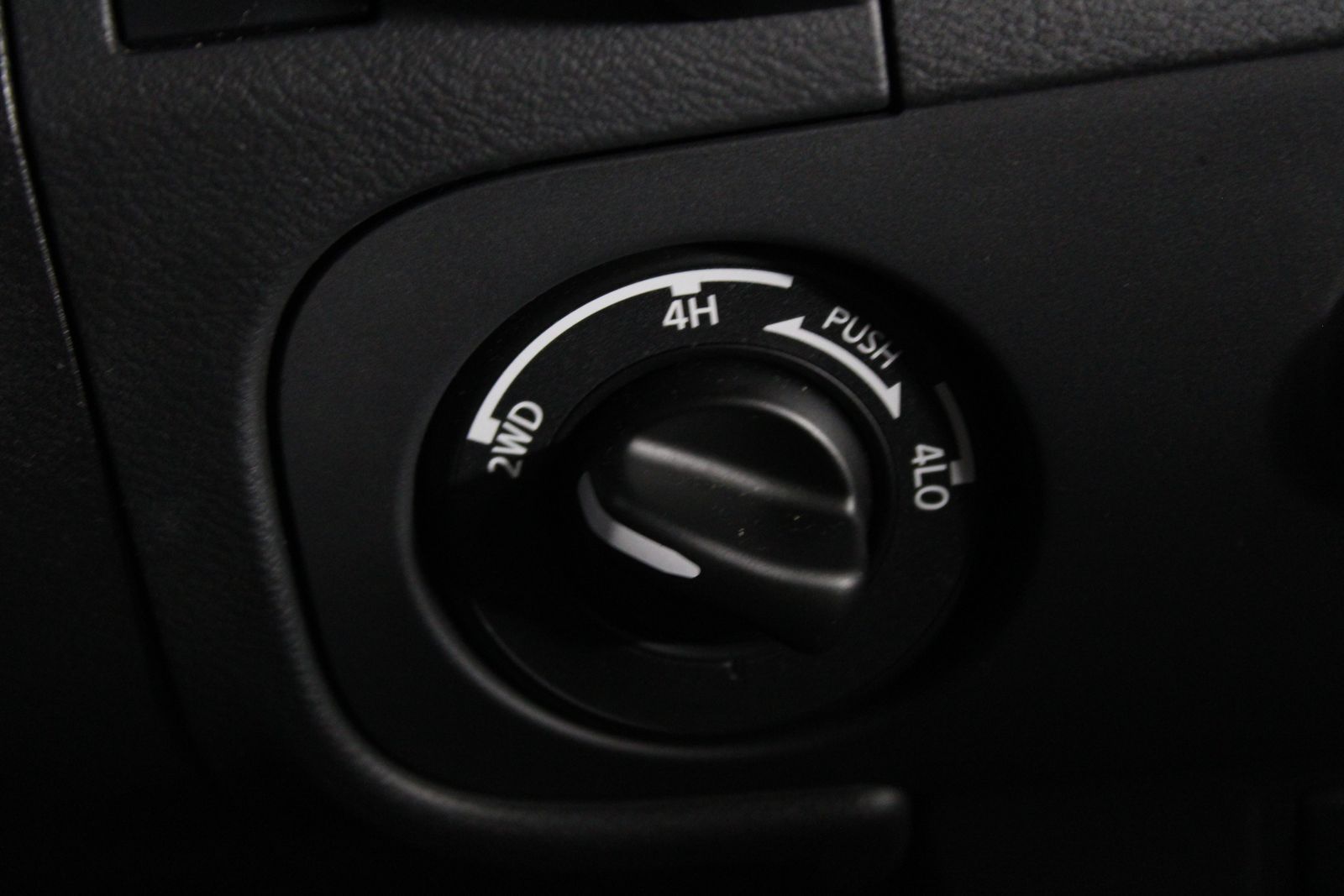 Used 2025 Gray Nissan SV image 22
