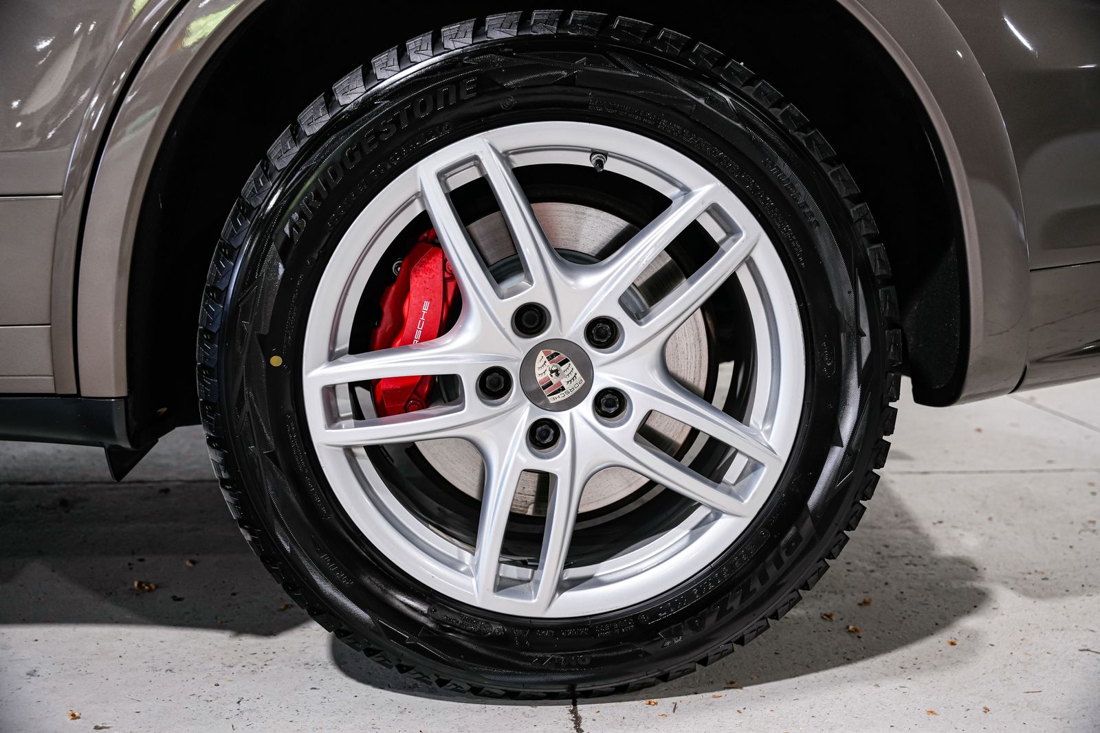 2013 Porsche Cayenne Turbo — photo 55