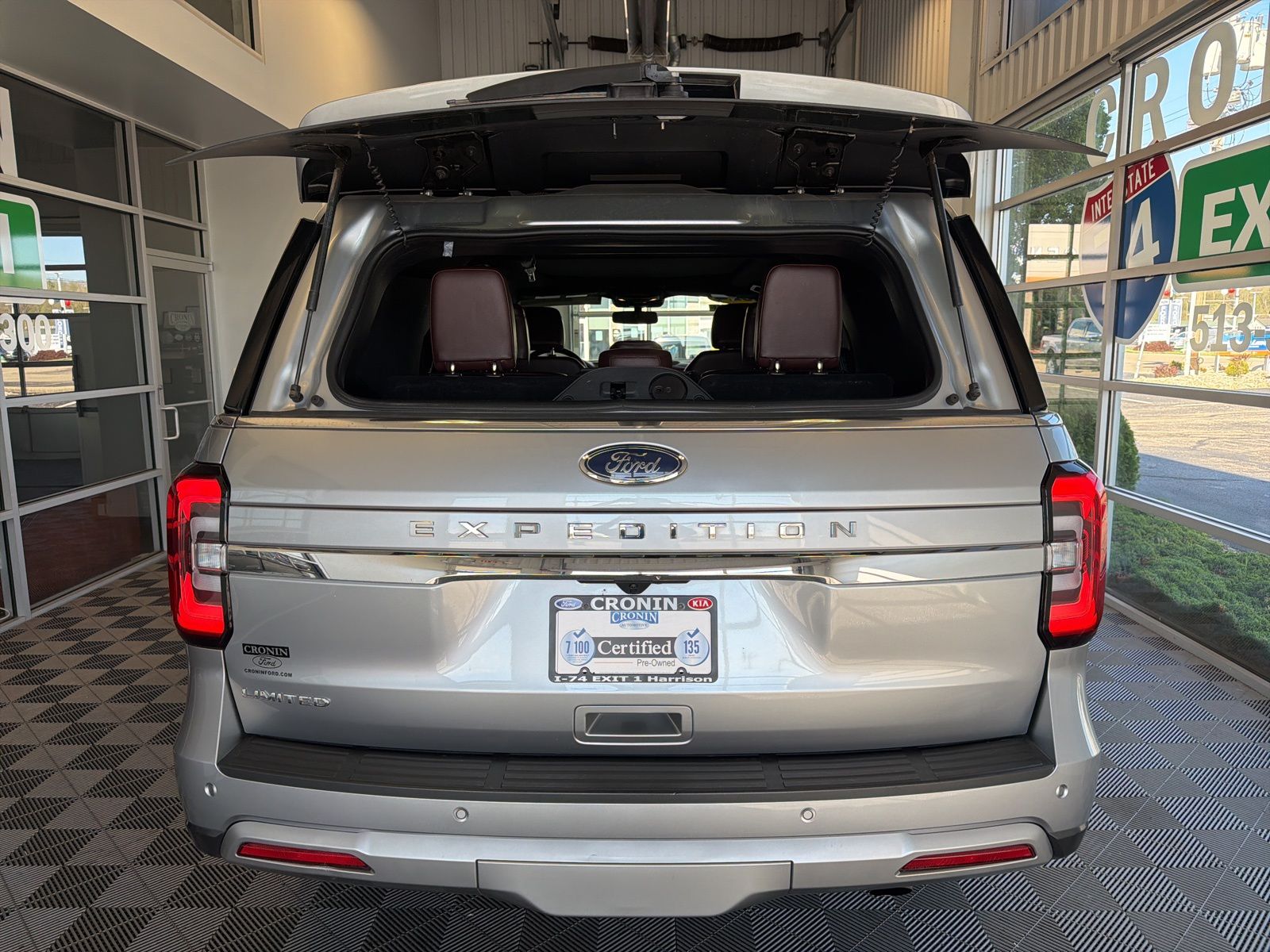 View vehicle photo 5
