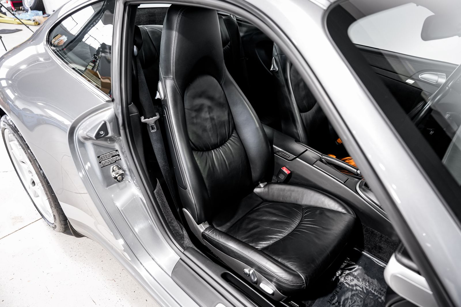 2005 Porsche 911 Carrera S — photo 25