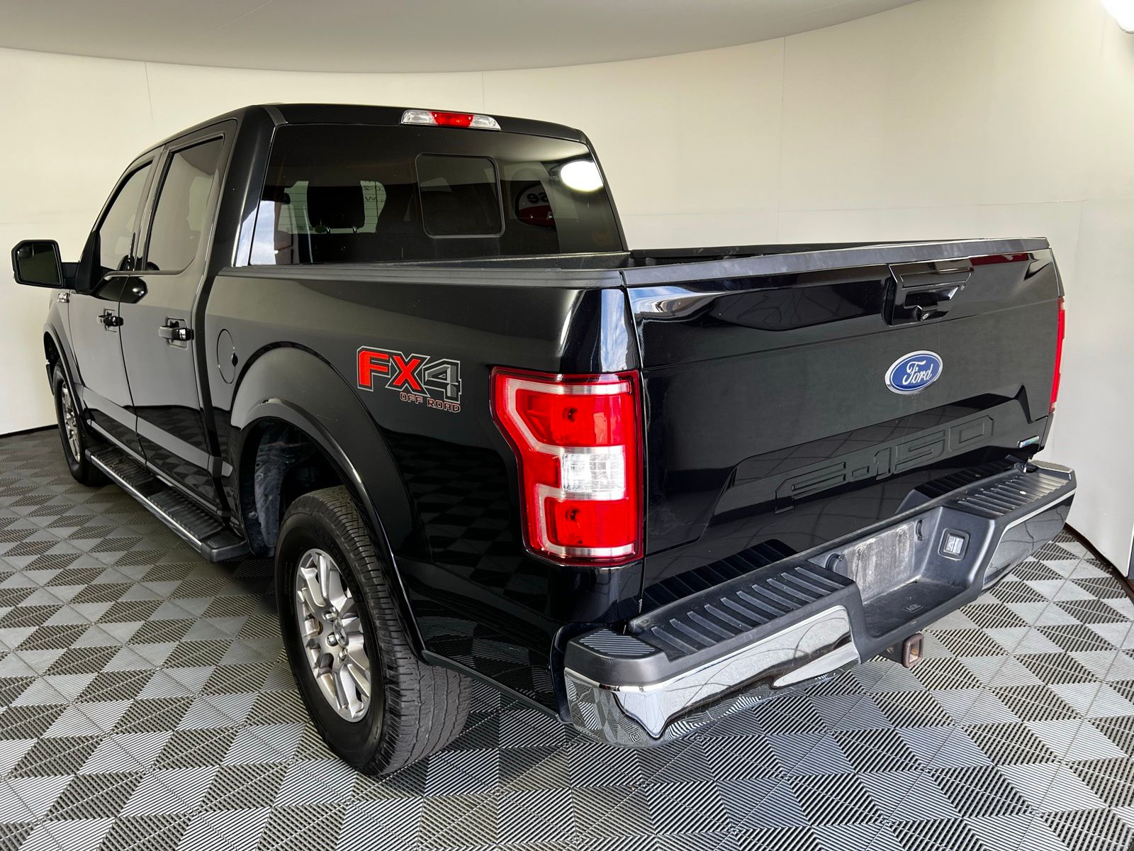 Thumbnail: 2019 Ford F-150 - 7