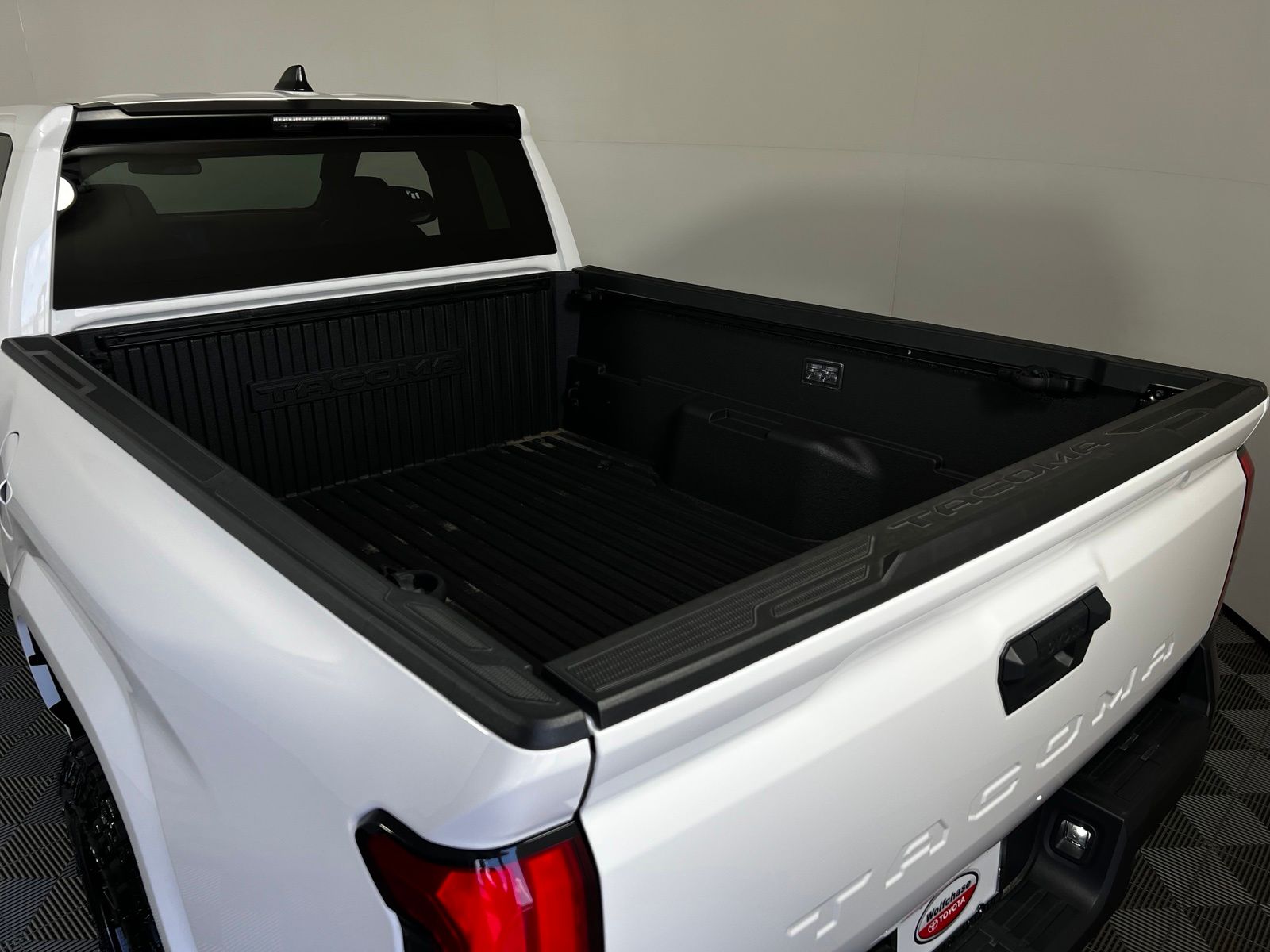 Thumbnail: 2025 Toyota Tacoma - 18
