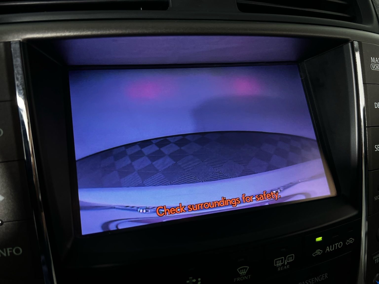 Thumbnail: 2013 Lexus IS - 19