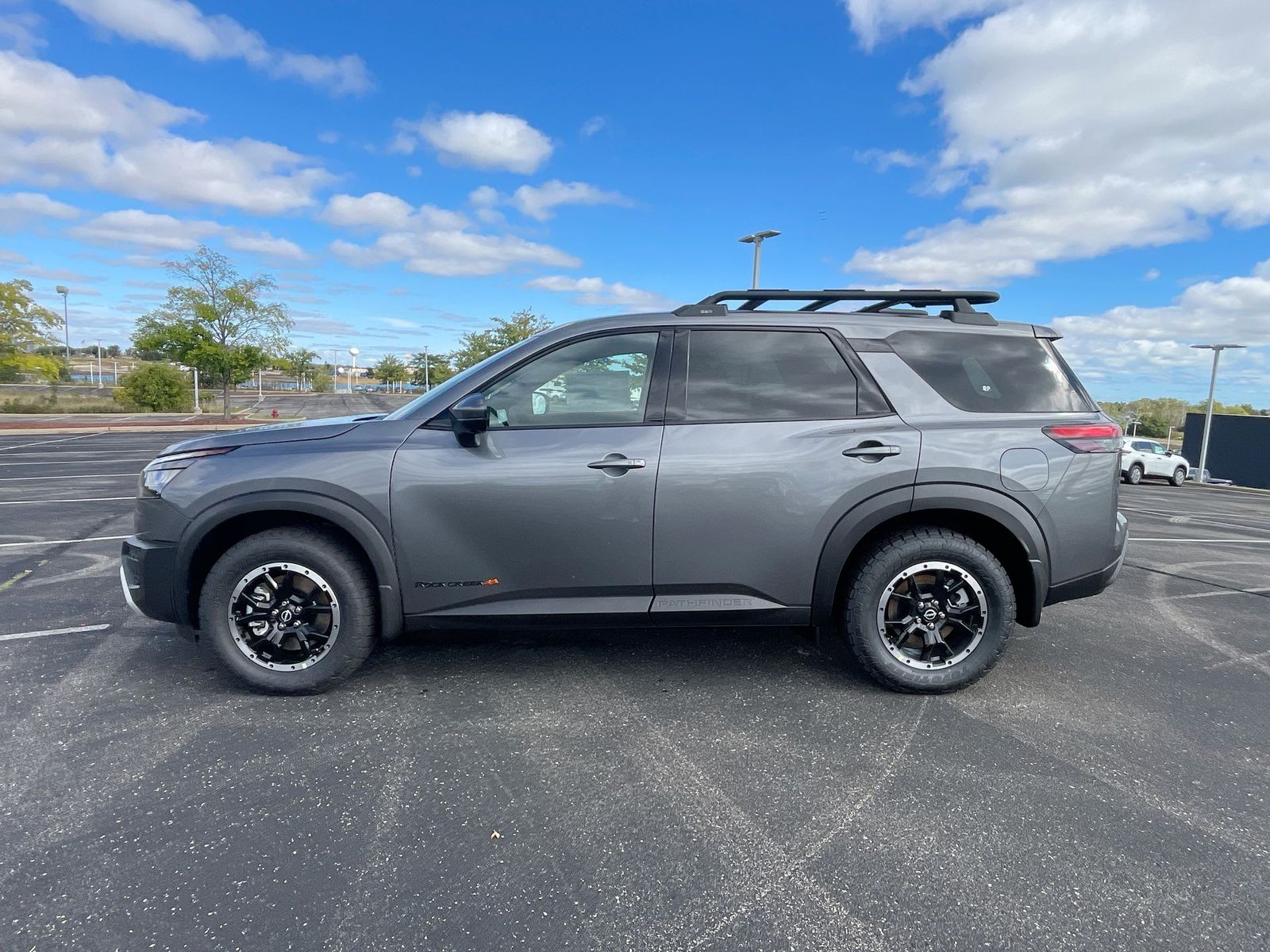 2024 Nissan Pathfinder Rock Creek 30