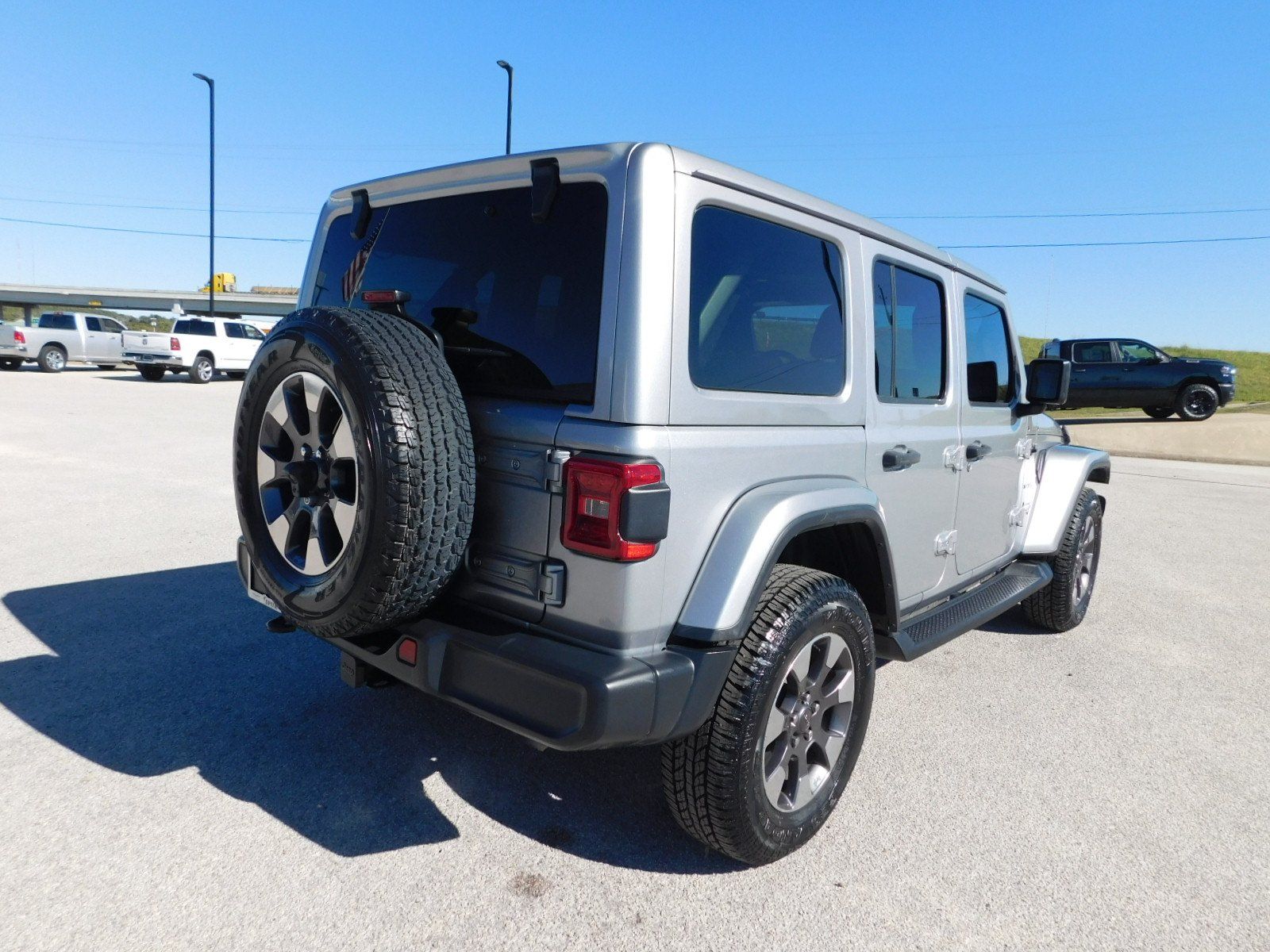 2018 Jeep Wrangler Unlimited Sahara 6