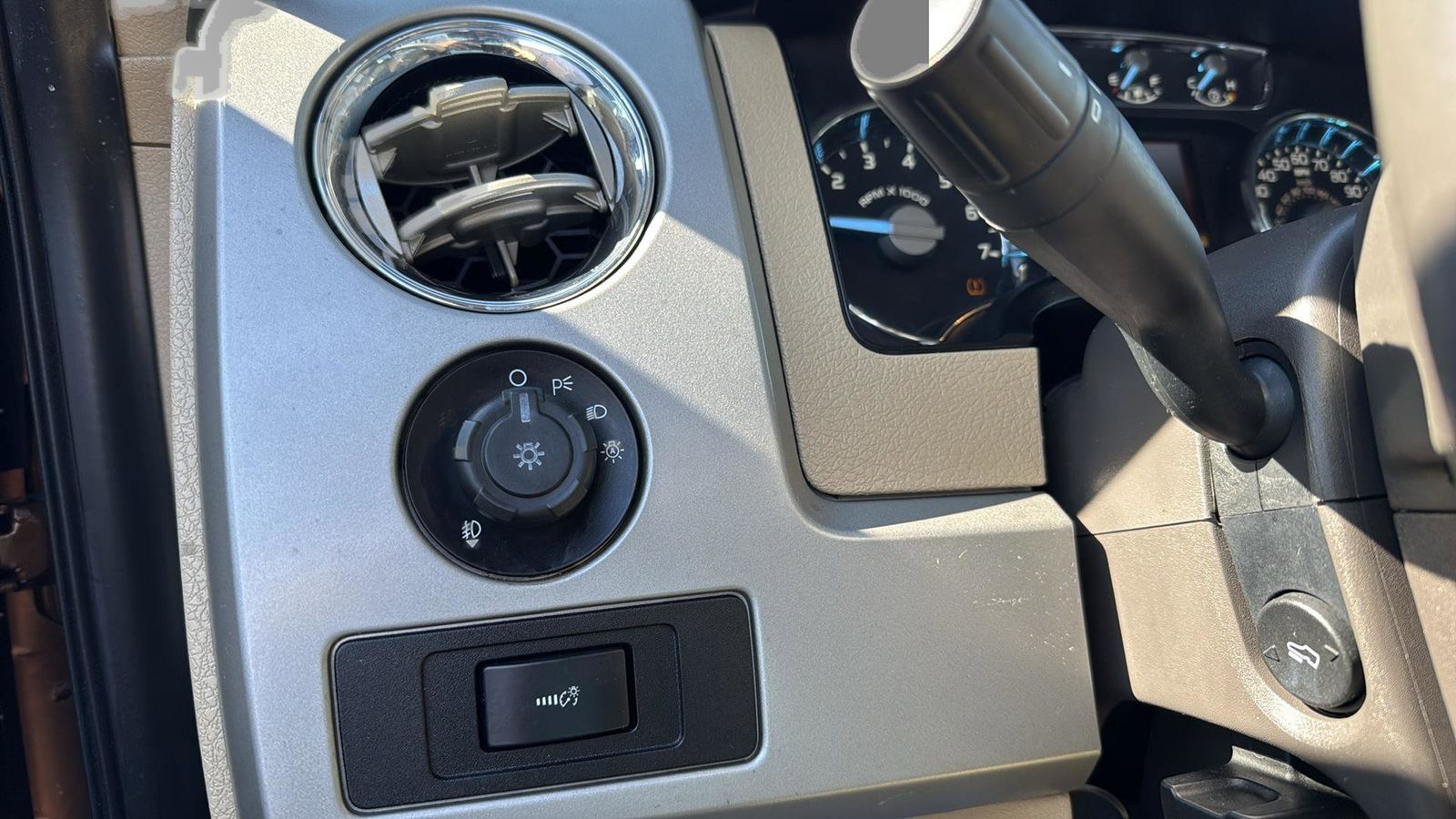 Used Car 2012 Ford F-150  For Sale Under $15,000 In Austin, Texas