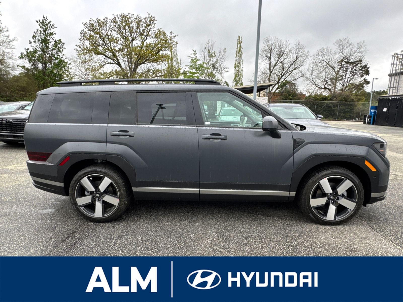 2025 Hyundai Santa Fe Limited photo 3