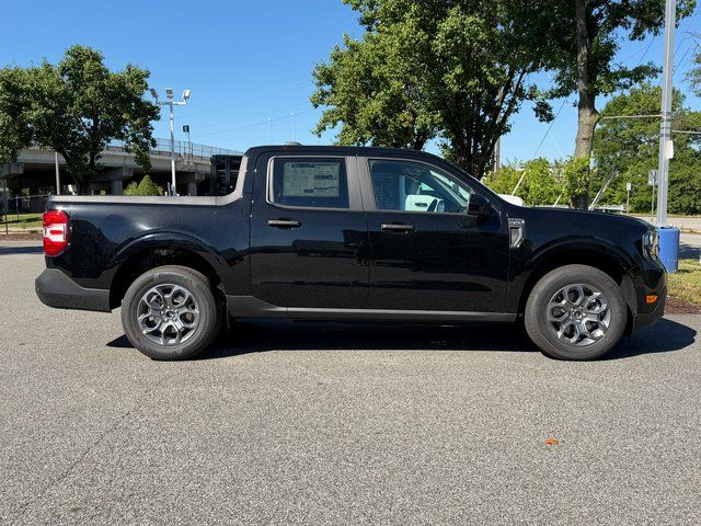 New 2026 Shadow Black Ford XLT image 7