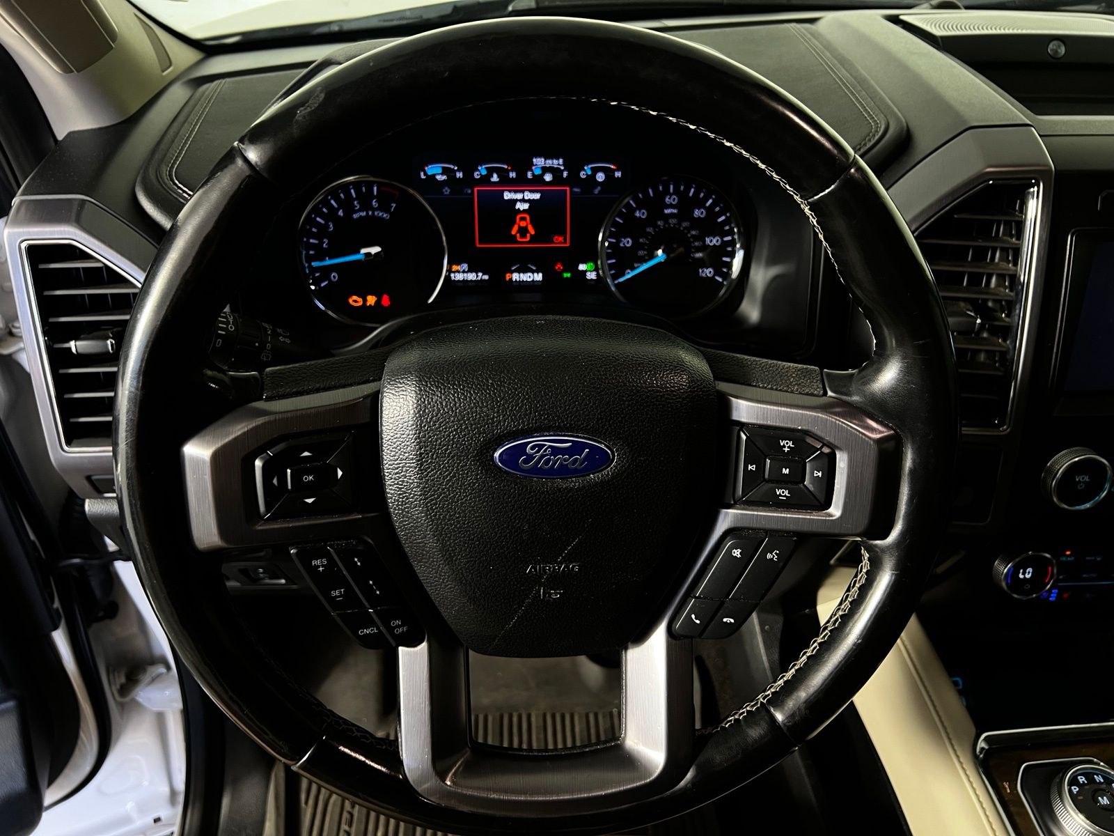 Thumbnail: 2019 Ford Expedition MAX - 9