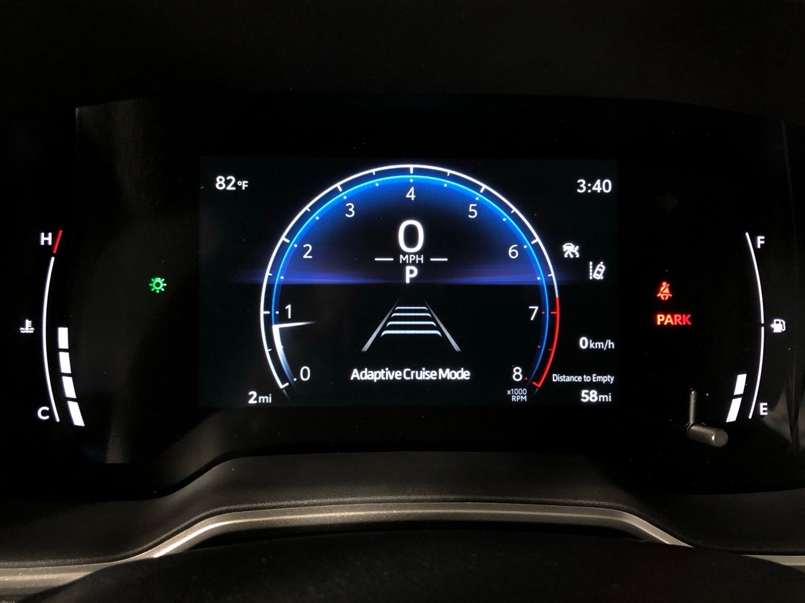 2025 Toyota Corolla Cross XLE 10