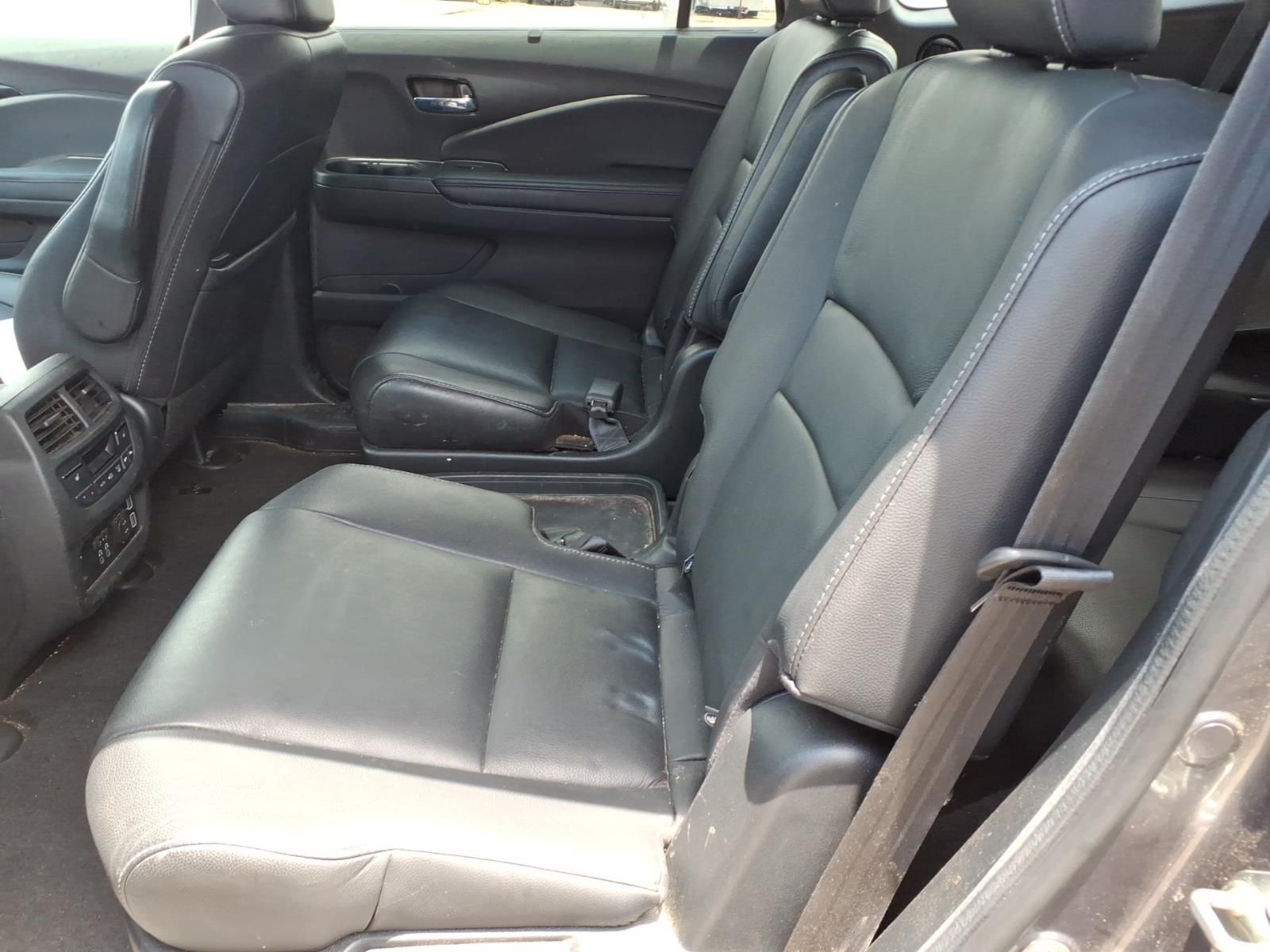 car-gallery-8