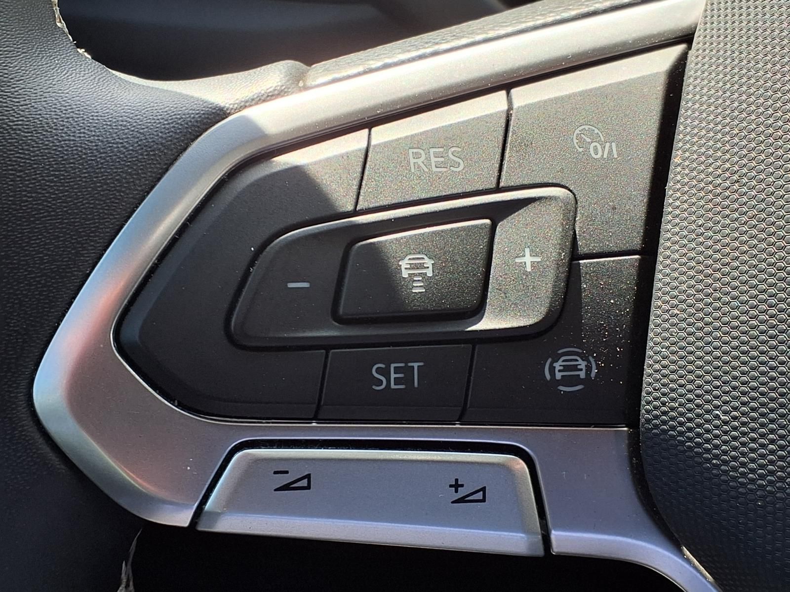 2023 Volkswagen Atlas Cross Sport 3.6L V6 SE w/Technology Gray at Toyota of Victoria