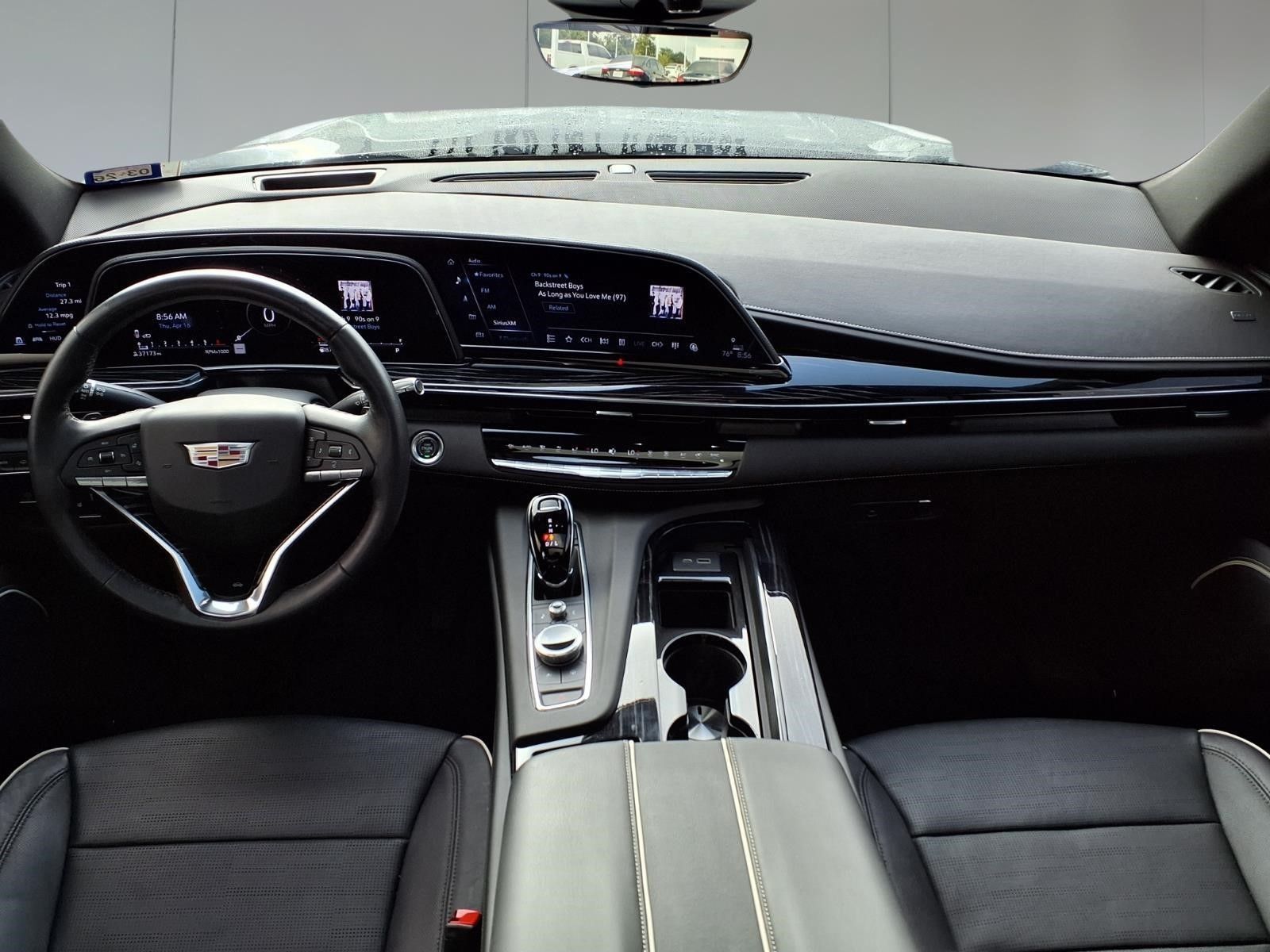 2022 Cadillac Escalade Sport - 9