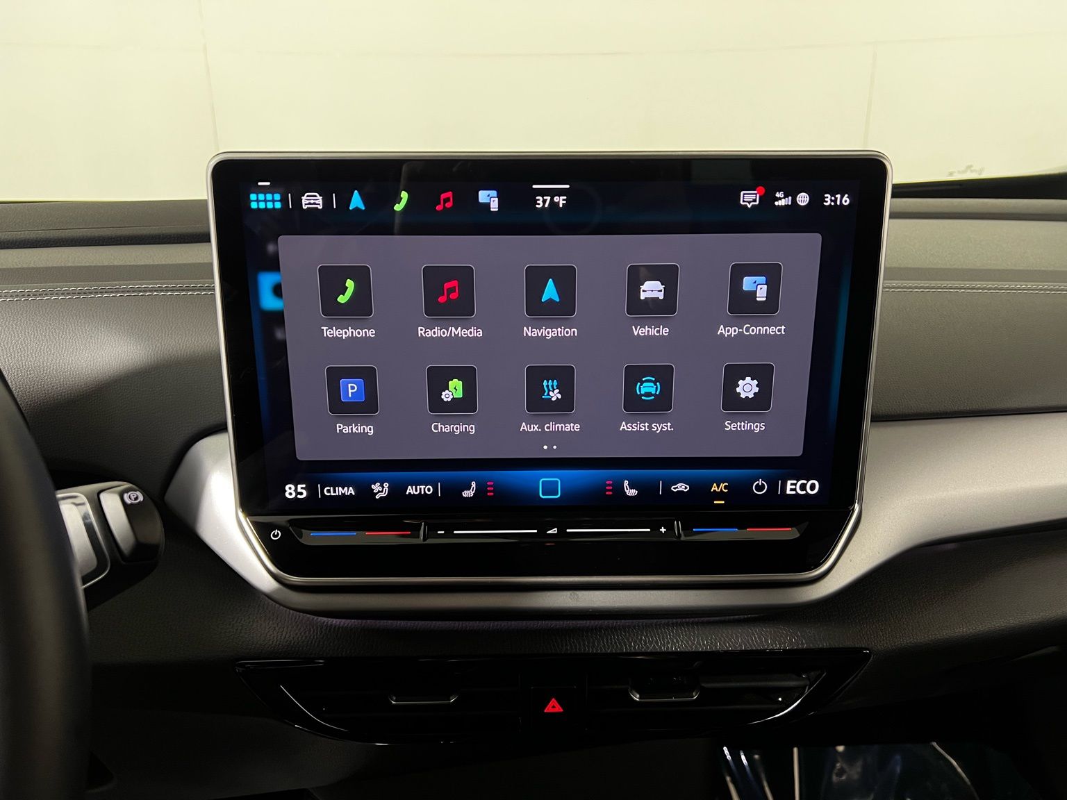 Thumbnail: 2025 Volkswagen ID.4 - 14