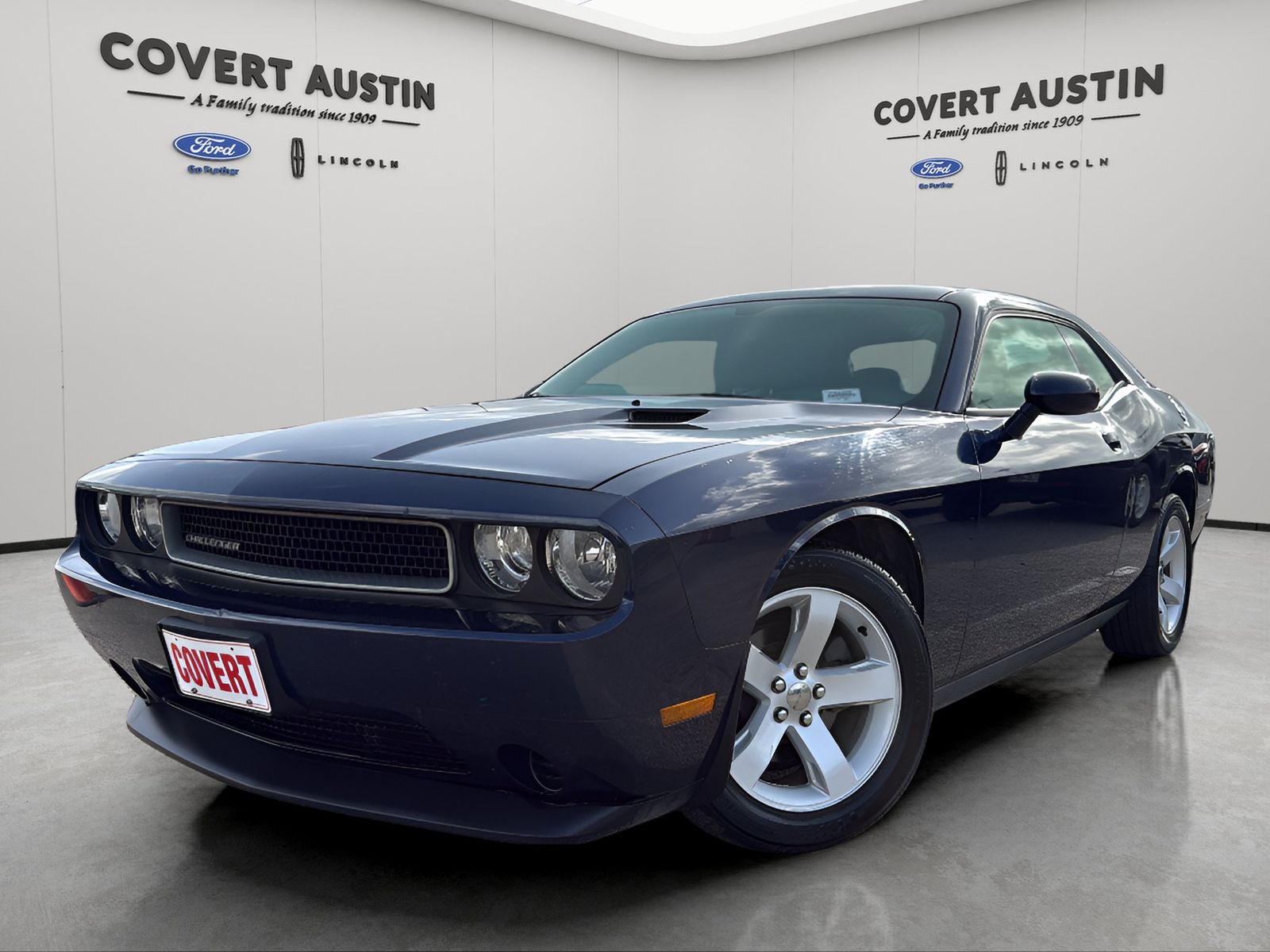 Blue Pearl 2014 Dodge Challenger Coupe Rear-Wheel Drive 5-Speed Automatic
