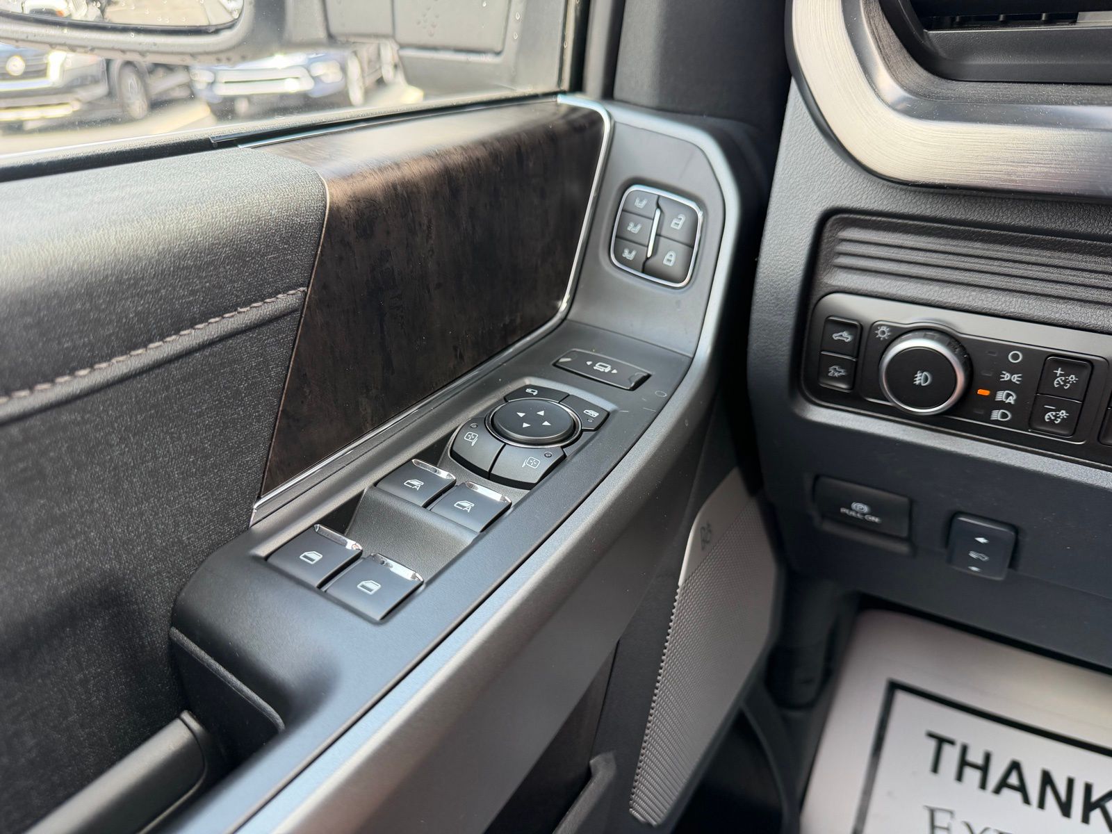 2026 Ford F-250SD image 28