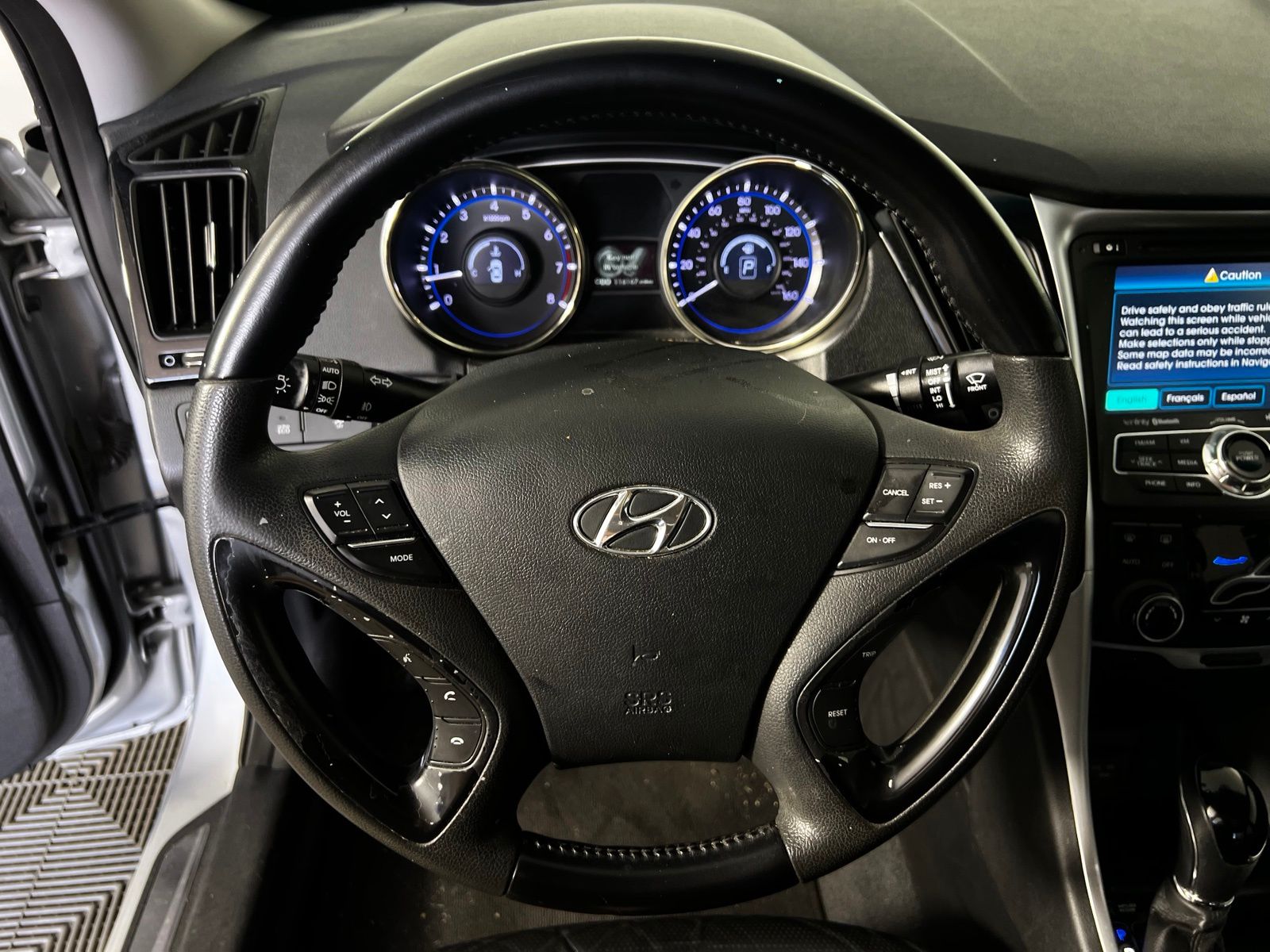 Thumbnail: 2013 Hyundai Sonata - 9