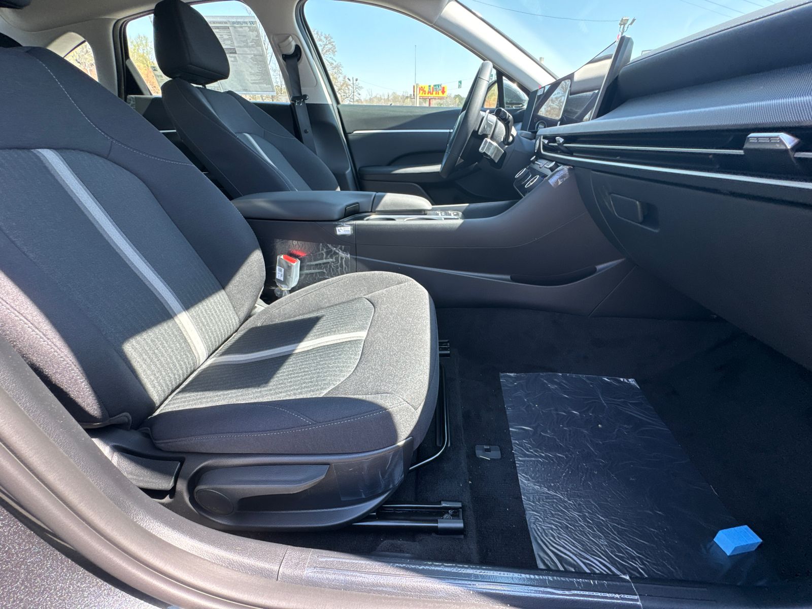 New 2026 Gray HYUNDAI SEL Sport image 14