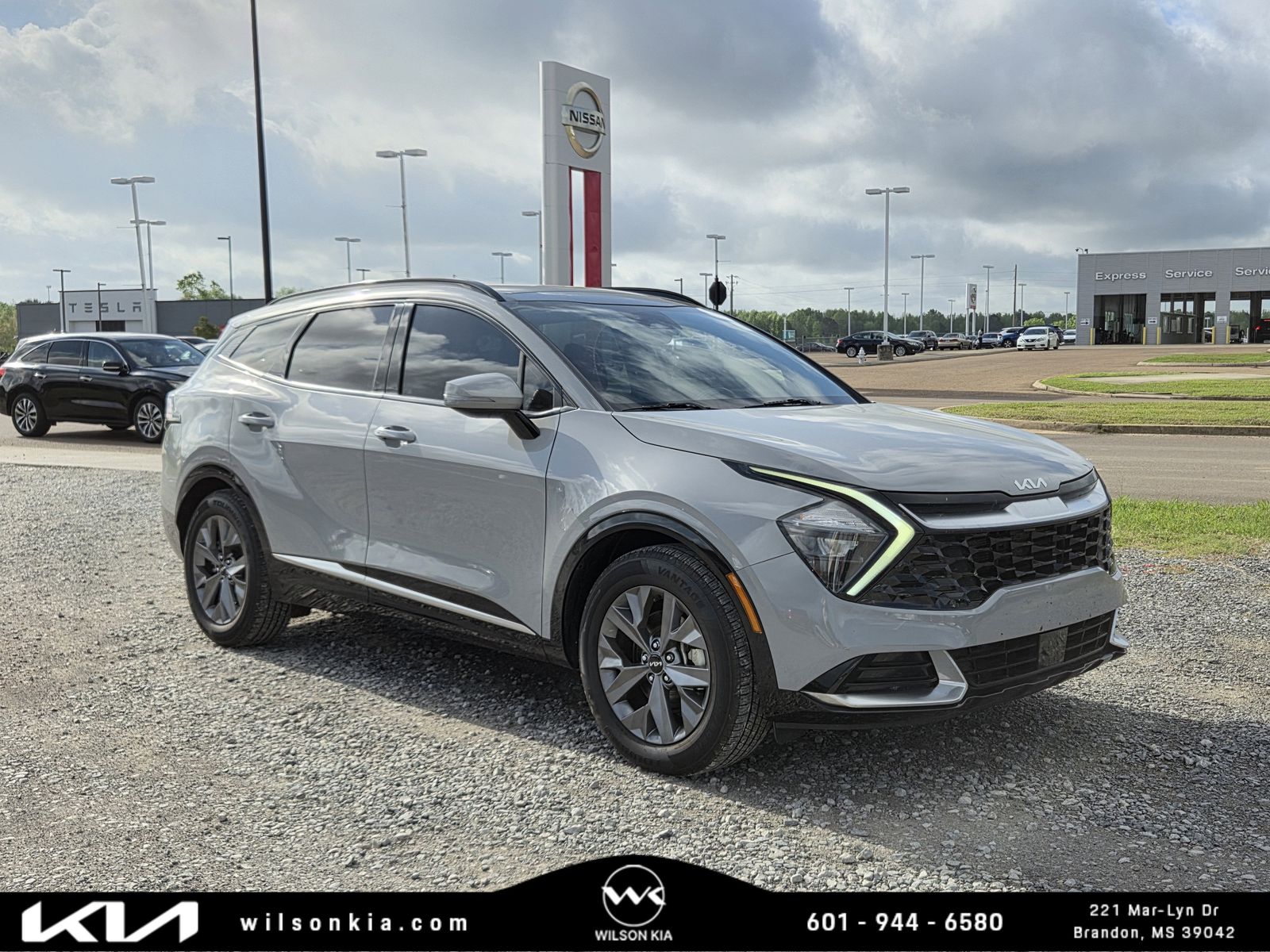 Wolf Gray 2023 Kia Sportage SX FWD SUV / Crossover Front-Wheel Drive 8-Speed Automatic