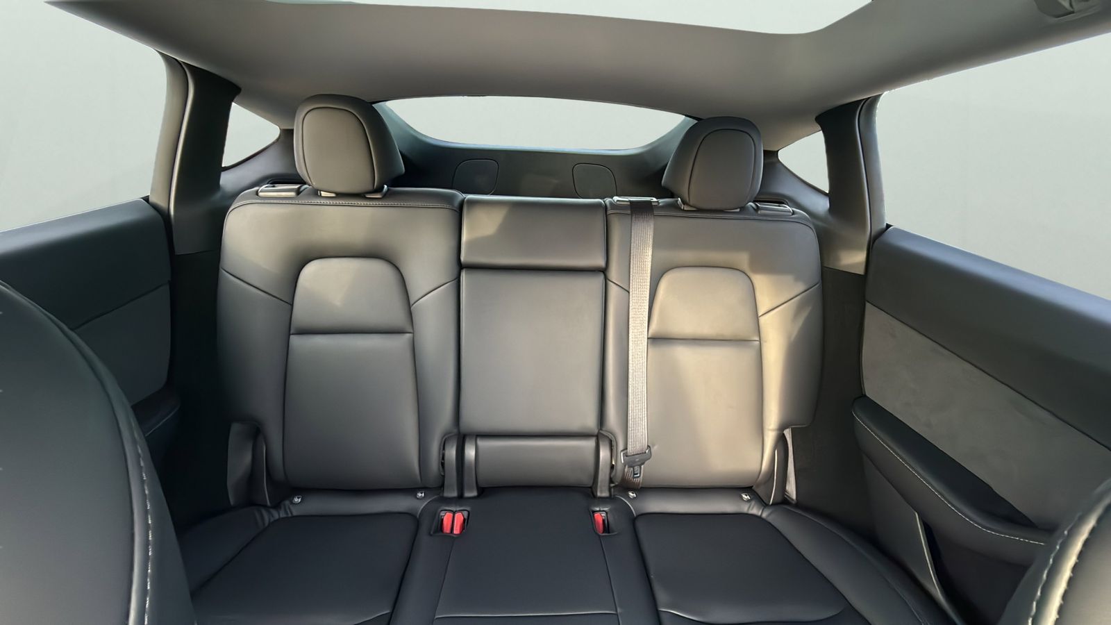 Used Car 2022 Tesla Model Y  Long Range For Sale Under $35,000 In Austin, Texas