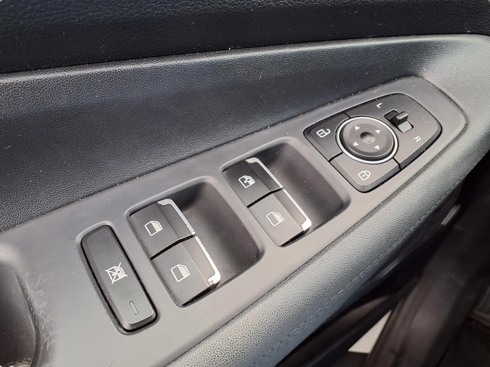 2020 Hyundai Santa Fe SE Gray at DeMontrond Gulf Freeway