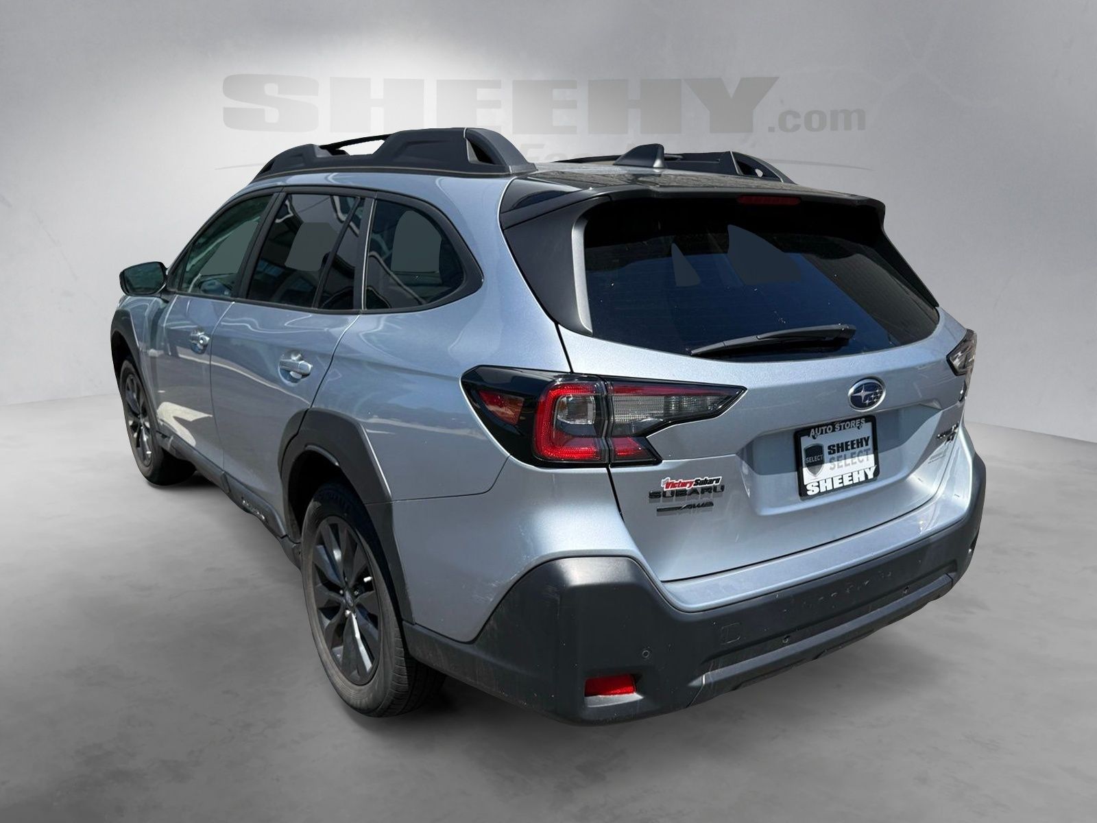 Used 2024 Silver Subaru Onyx Edition XT image 13