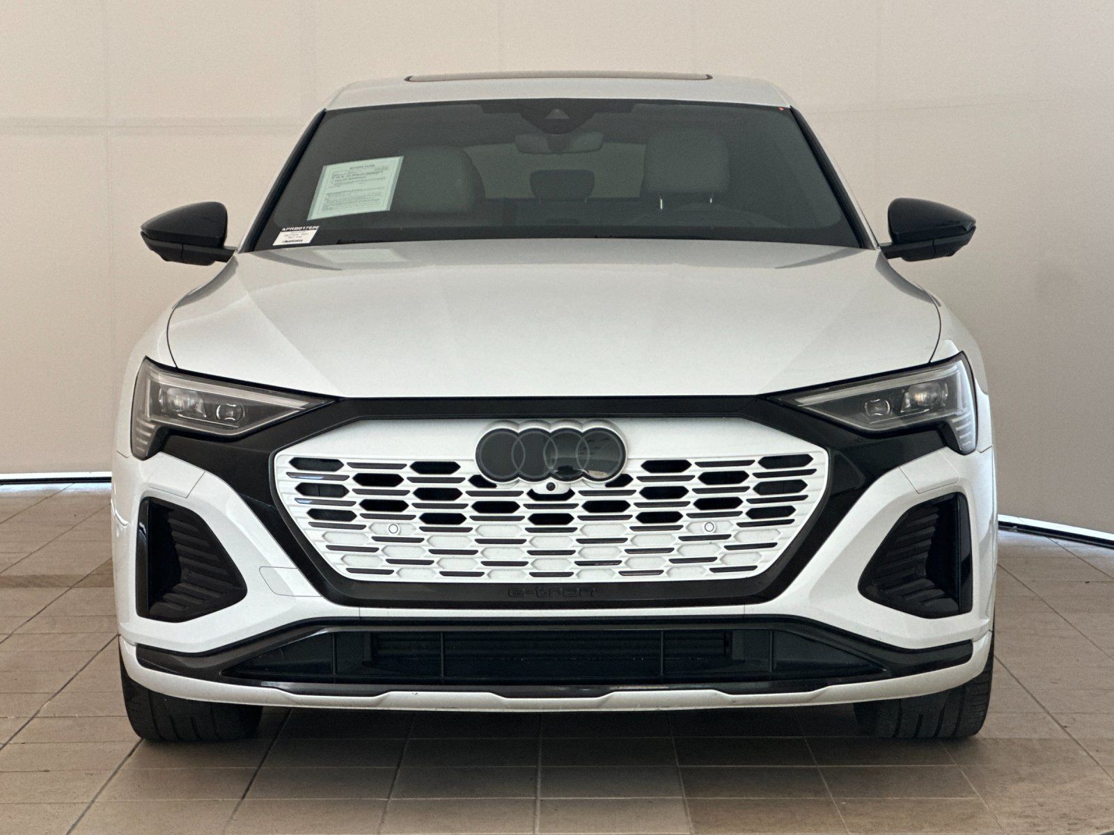 2024 Audi Q8 Sportback e-tron Prestige — full photo 9 of 27