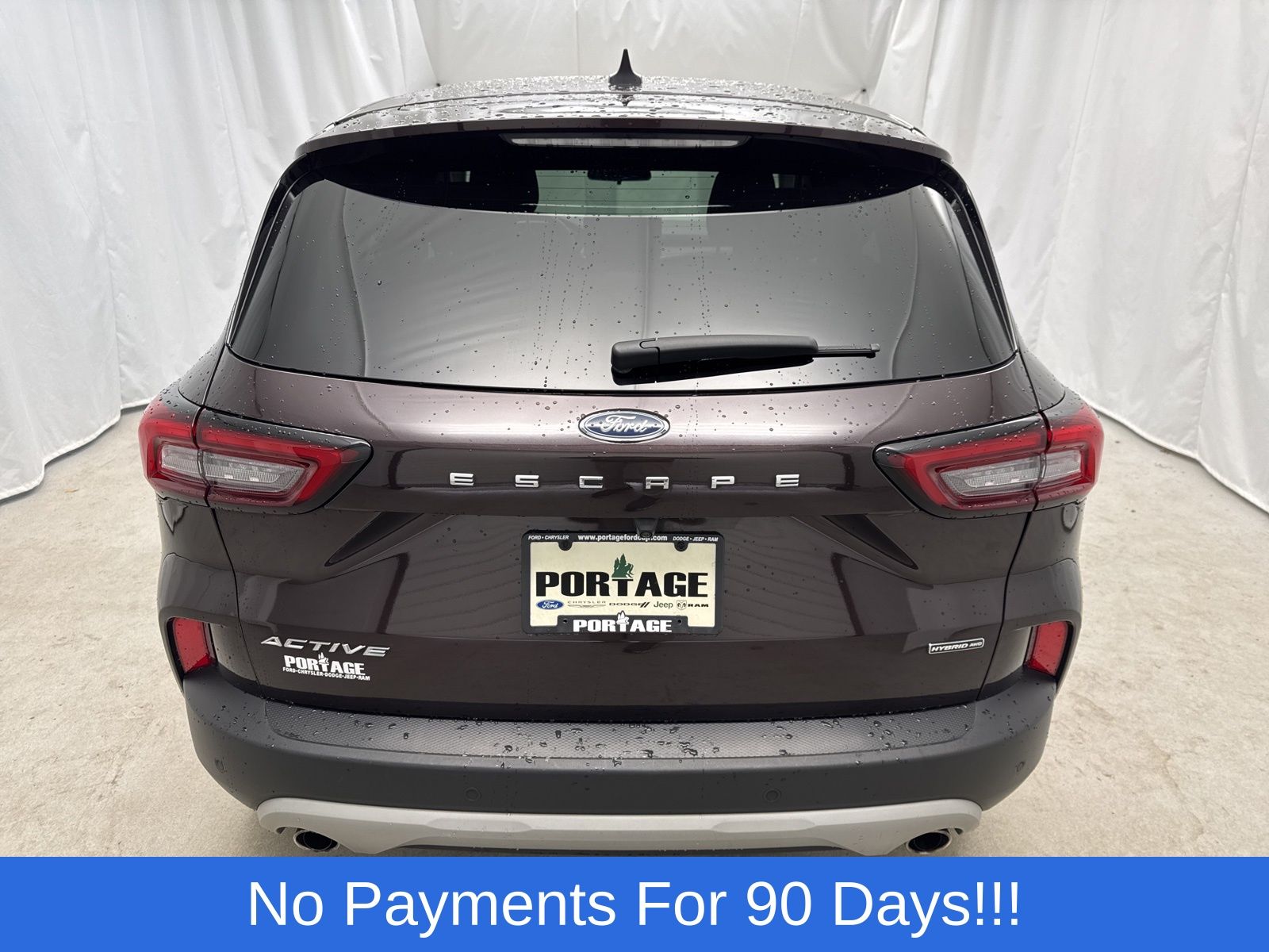 View vehicle photo 4