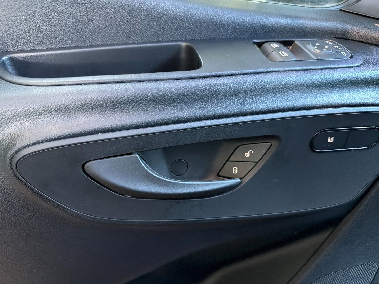 new 2026 Mercedes-Benz Sprinter 2500 car