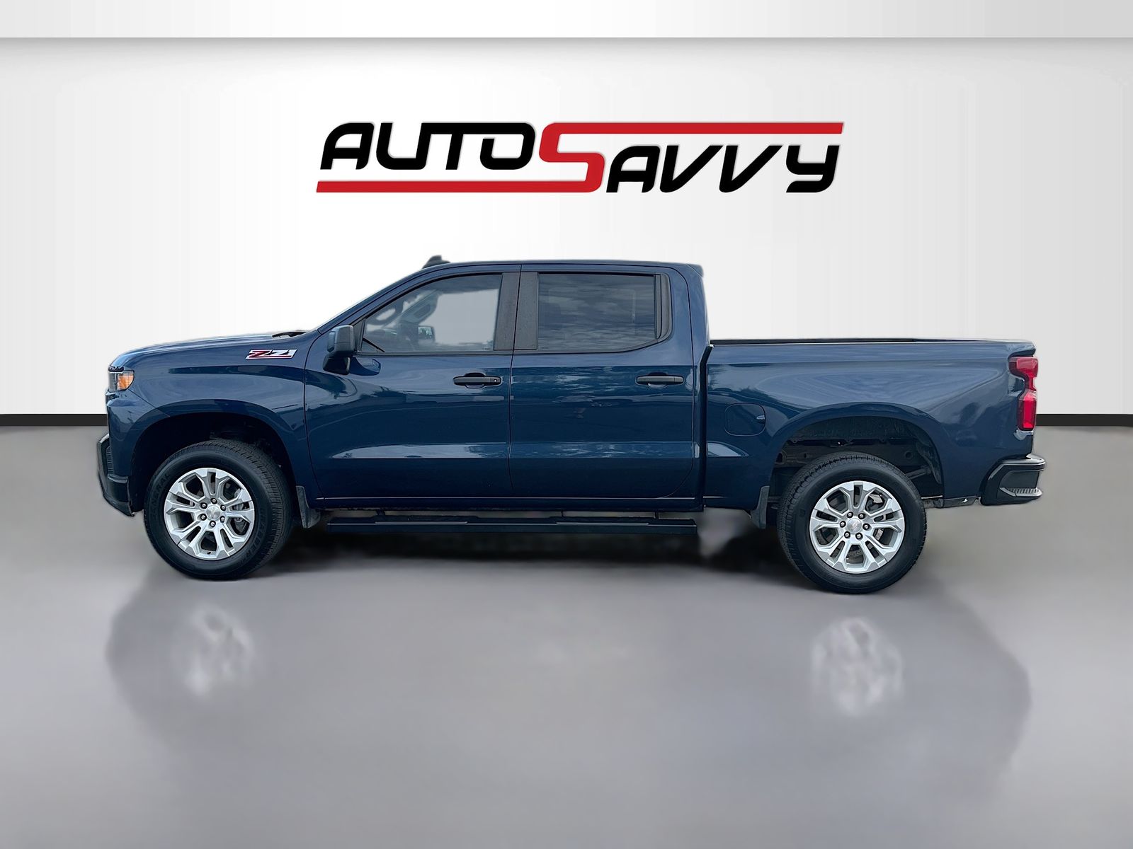 Used 2021 Blue Chevrolet Custom Trail Boss image 4