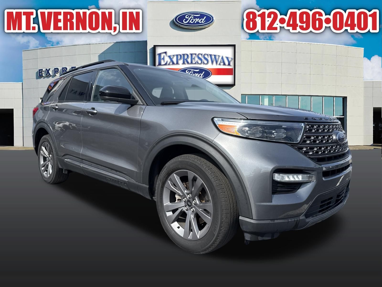 2023 Ford Explorer image 3