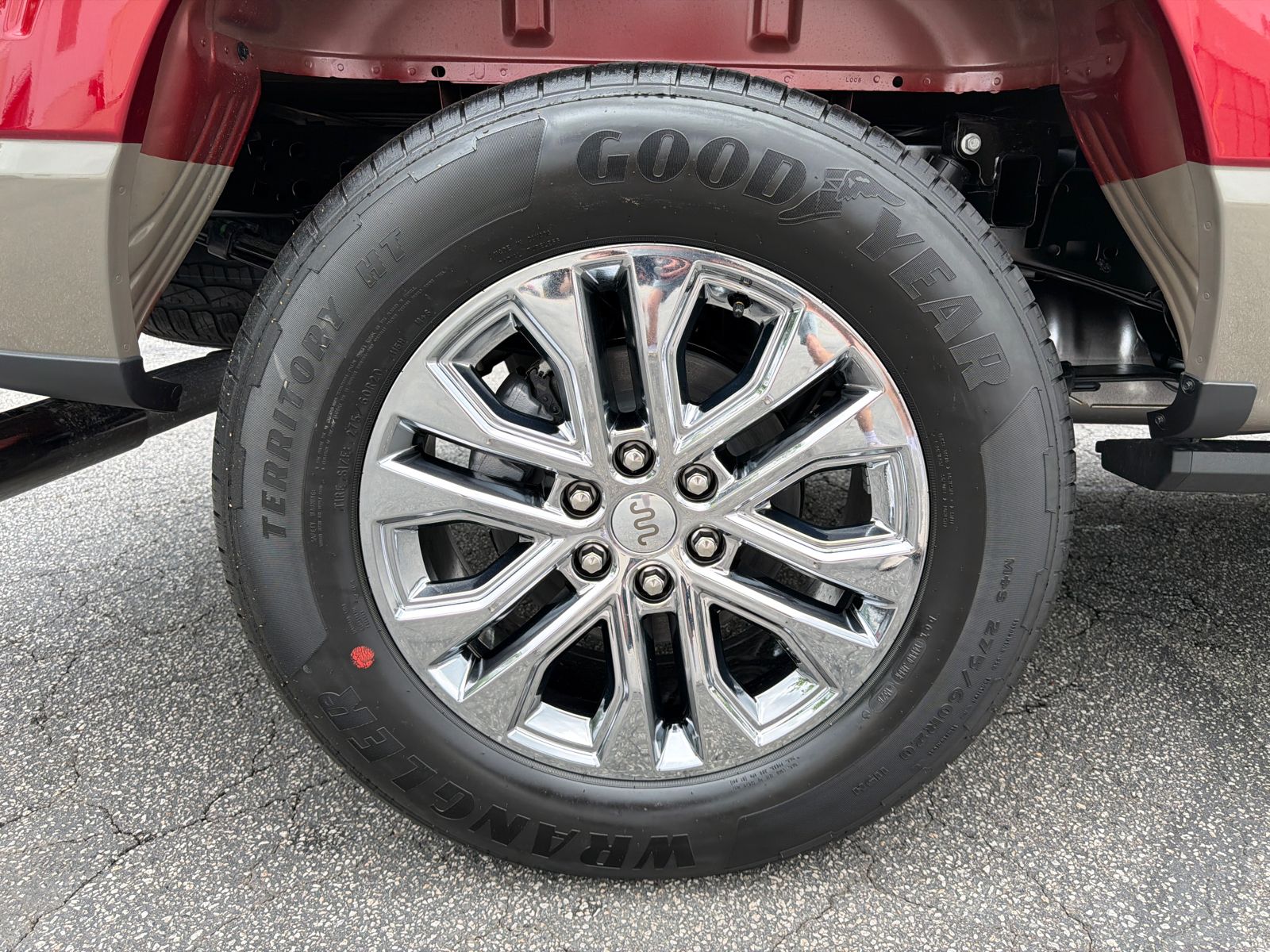 New 2026 Ruby Red Metallic Tinted Clearcoat Ford King Ranch® image 18