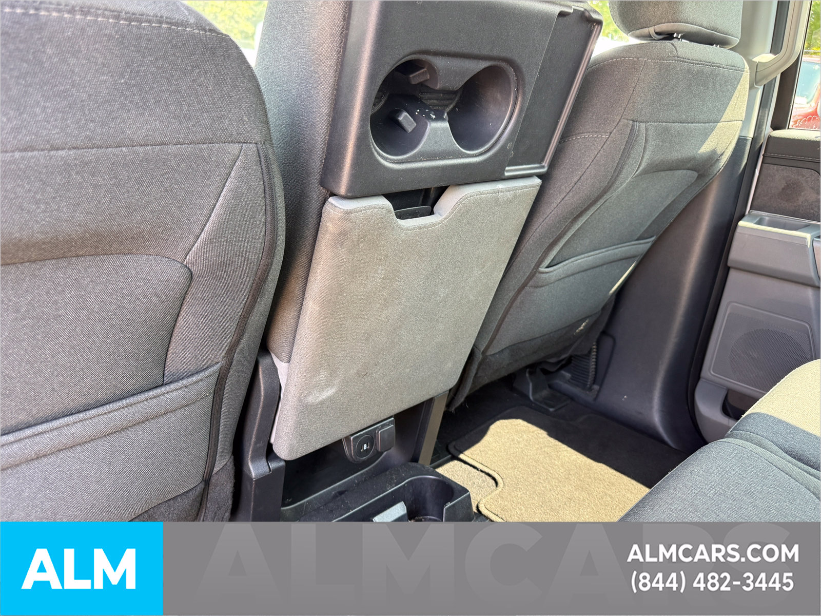 Used 2025 Oxford White Ford XLT image 11