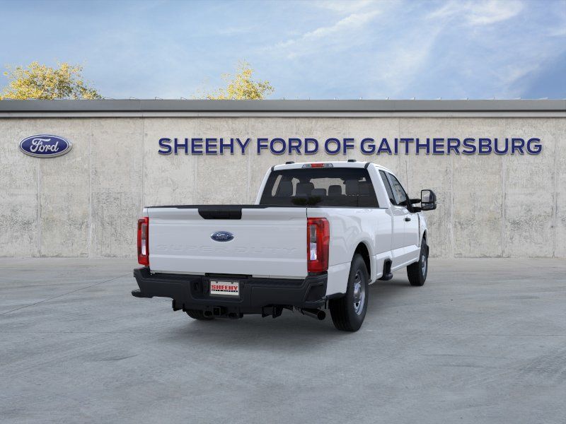 New 2026 Oxford White Ford XL image 8
