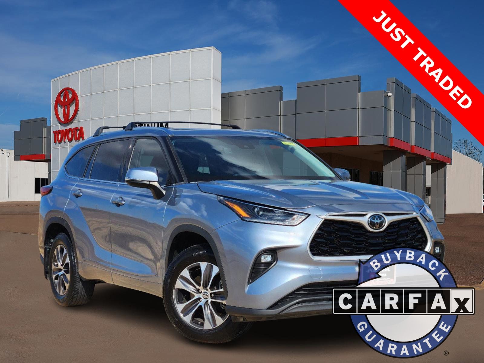 2021 Toyota Highlander XLE 1